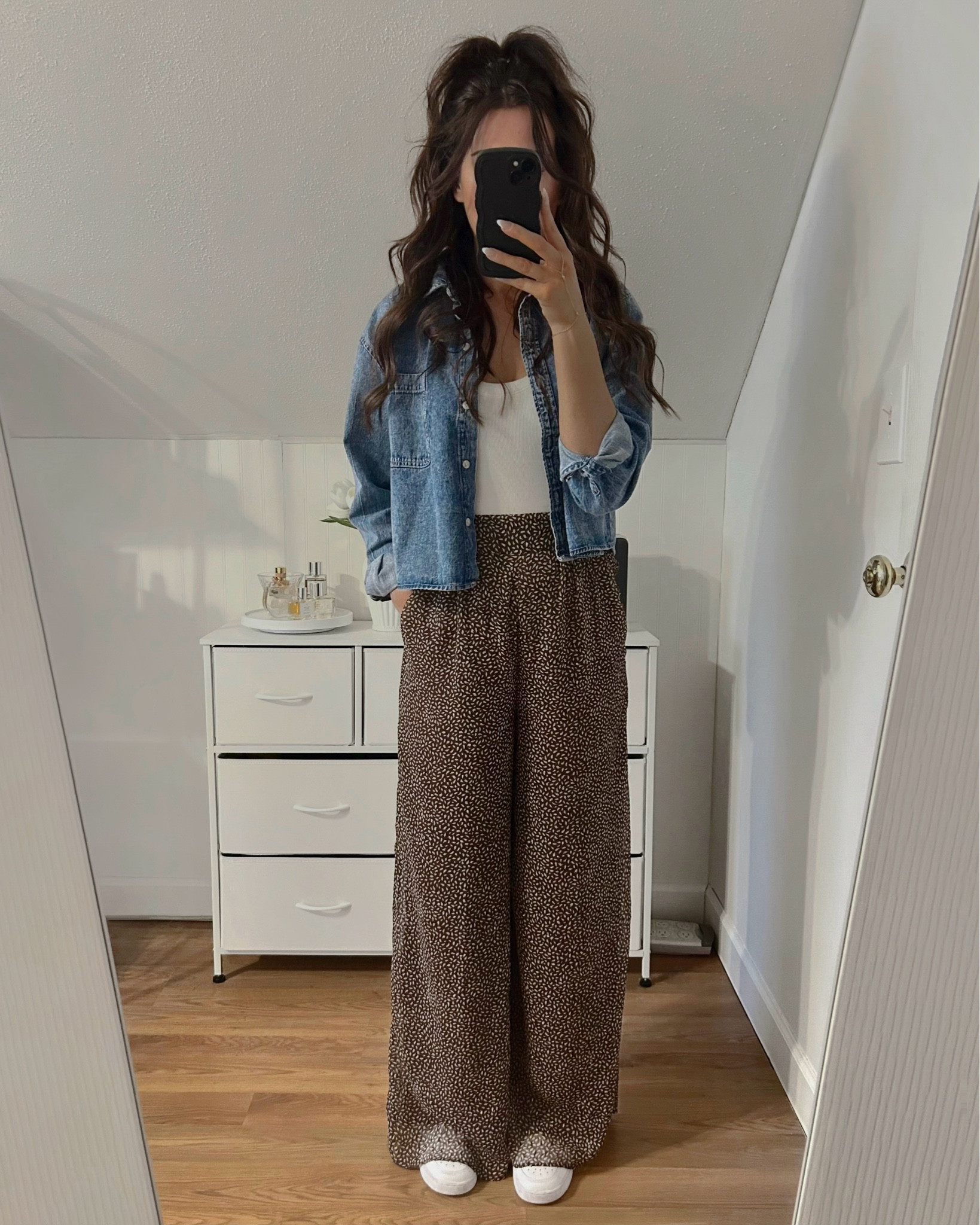 perfect spring outfit combo 🤎

cropped denim shirt @target (size m) / white tank top @hm (size xs) / flowy brown pants @hm (old, linking similar) / white sneakers @nike

#LTKworkwear #LTKstyletip #LTKfindsunder100