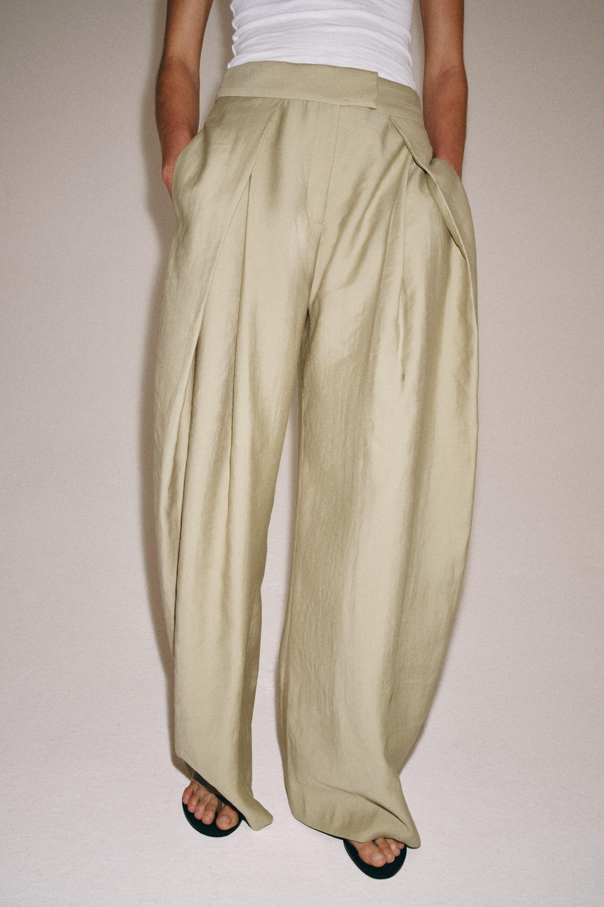 ZW COLLECTION WIDE-LEG DARTED TROUSERS | Zara US