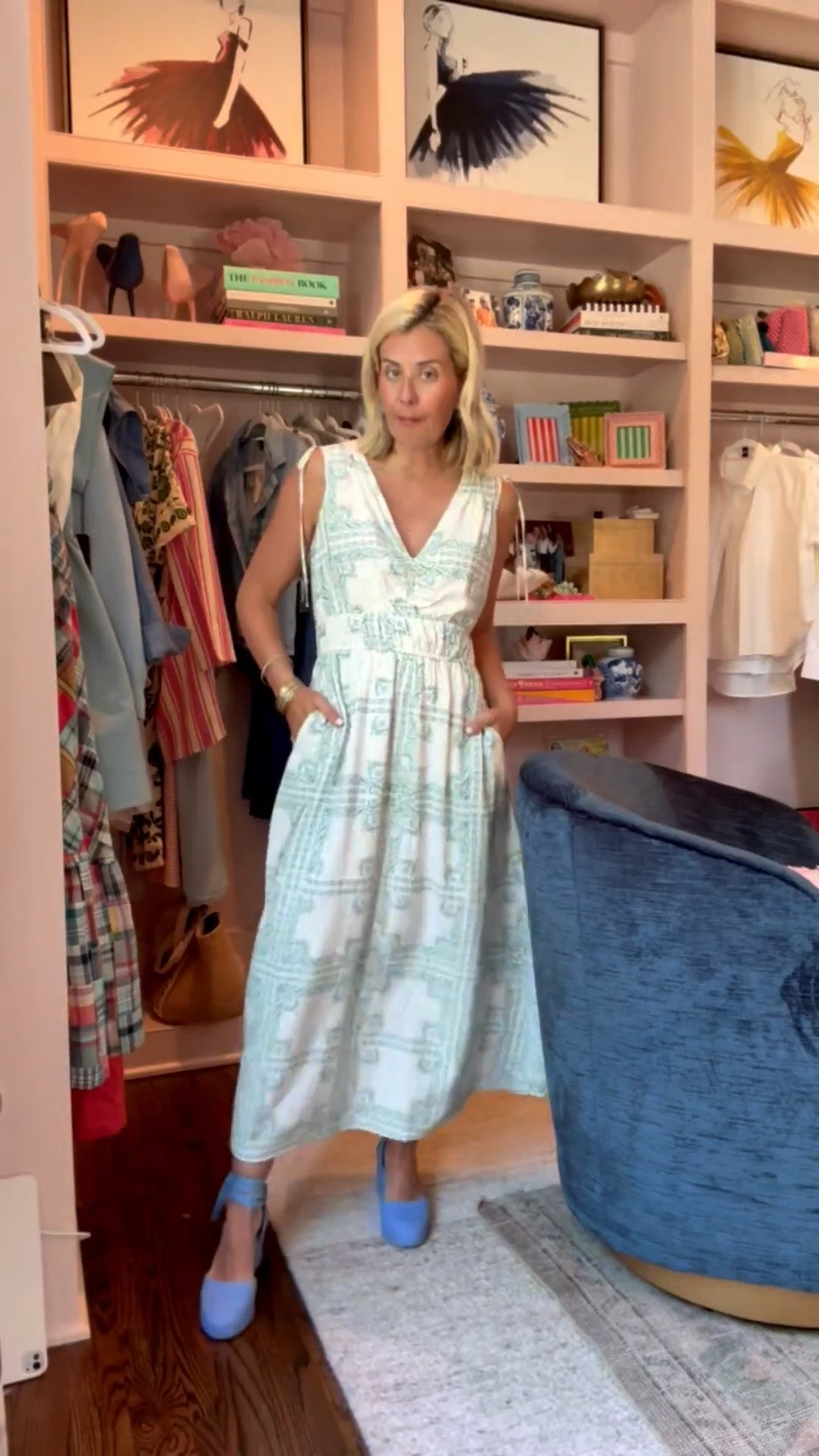 Tar-jay for the win!! This dress is beautiful and the fit & flow are so good. 
Dress - small (may try xs) 
Jacket - xs
Espadrille - 8 tts 

*code Catherine20 for 20% off my bracelets