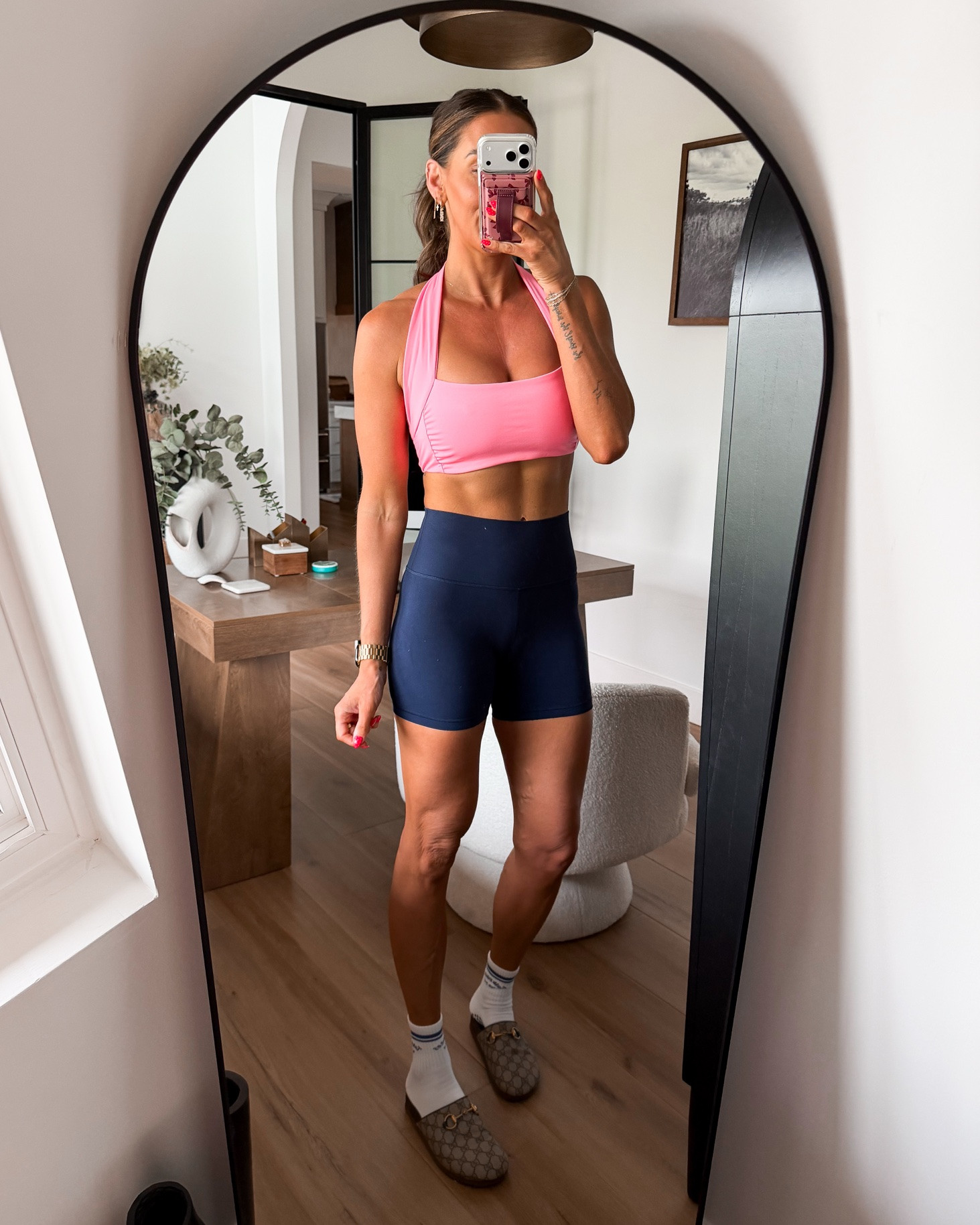 Top-small
Bra-medium
Shorts-4