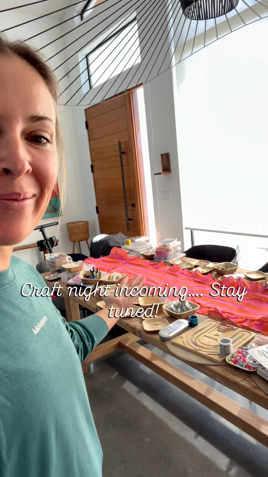 Stay tuned to see craft night unfold PLUS, tutorials on all our favorites! ✨