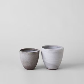 Abelia flat ceramic planter in Grey | Bloomist
