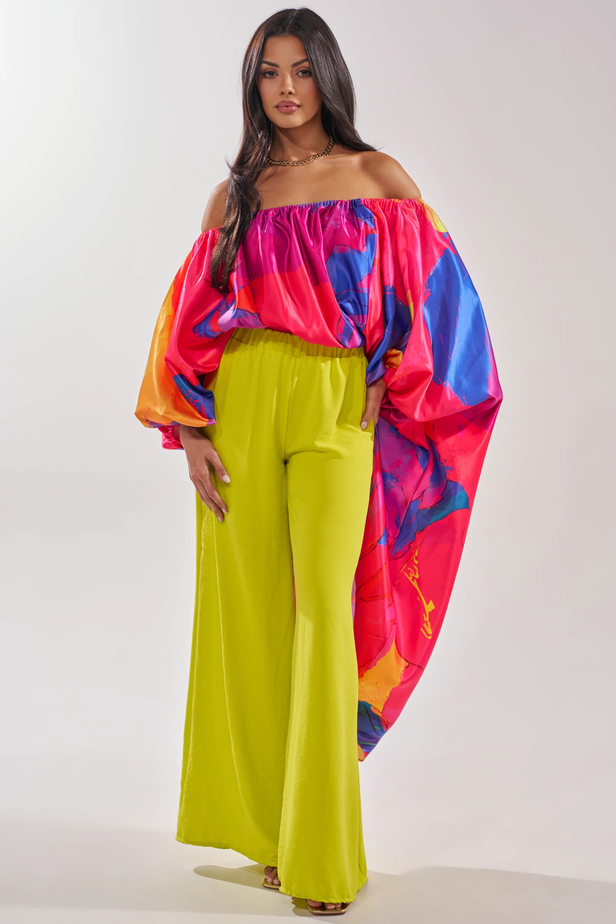 BE WITH ME BLOUSE | AKIRA