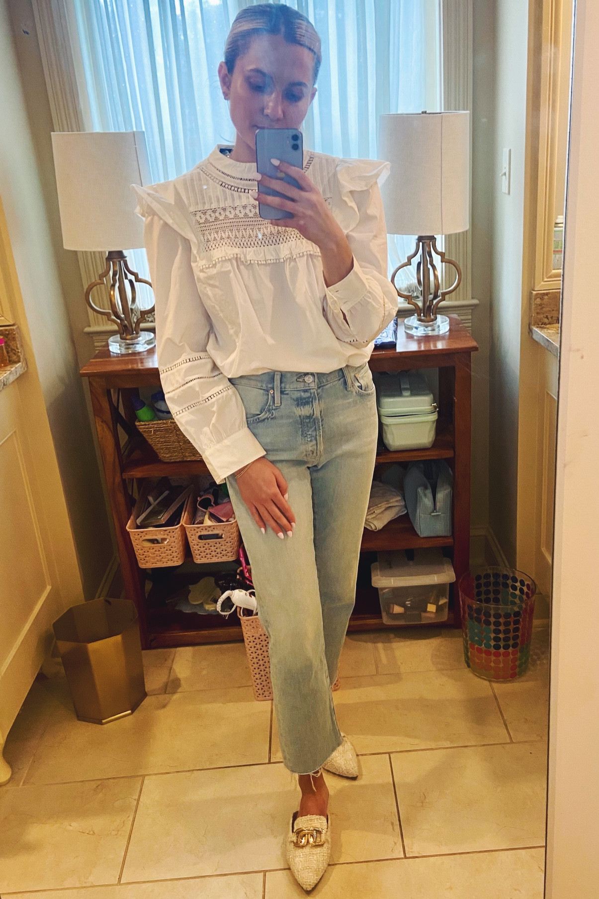 Blouse. White Blouse. White Top. Jeans. Frayed Jeans. Mules. workwear

#LTKshoecrush #LTKworkwear #LTKstyletip