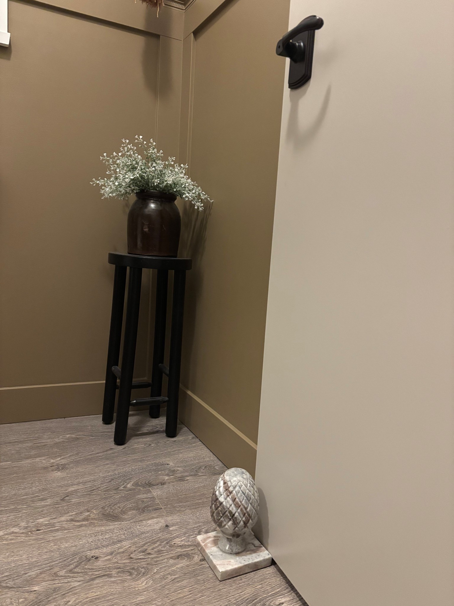 Price drop! 🎯 This Threshold designed with Studio McGee Figural Marble Door Stopper is on sale for $22 right now, and I have it in my bathroom. It’s one of those small home pieces that quietly makes the space feel more finished. The solid marble gives it enough weight to actually keep the door propped, and the neutral stone finish works with literally any decor style—warm woods, black hardware, brass, chrome, all of it.
If you're doing a slow, budget-friendly home refresh, this is the kind of accessory that helps pull a room together without spending a lot. It adds just a touch of that Studio McGee look—clean, simple, slightly elevated—without being fussy.
I linked the exact marble door stopper here.

#LTKHome #LTKFindsUnder50 #LTKSaleAlert