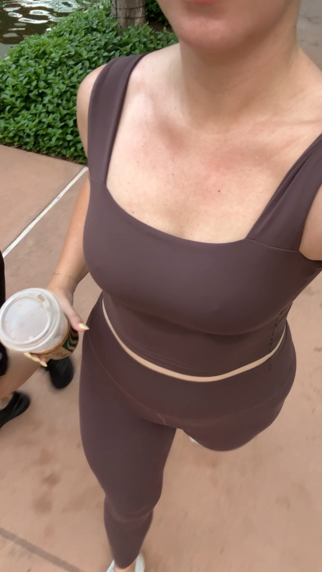 Best workout set ever🤎 (sorry I’m all sweaty)

#workout #workoutfit #athleisure #activewear #leggings #workouttop #athleticwear

#LTKActive #LTKMidsize #LTKWatchNow