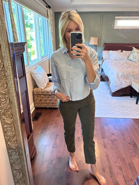 Love this Target cropped button down. It hangs at the perfect length! Comes in many colors. I’m wearing a medium. 

#LTKStyleTip #LTKSeasonal #LTKOver40