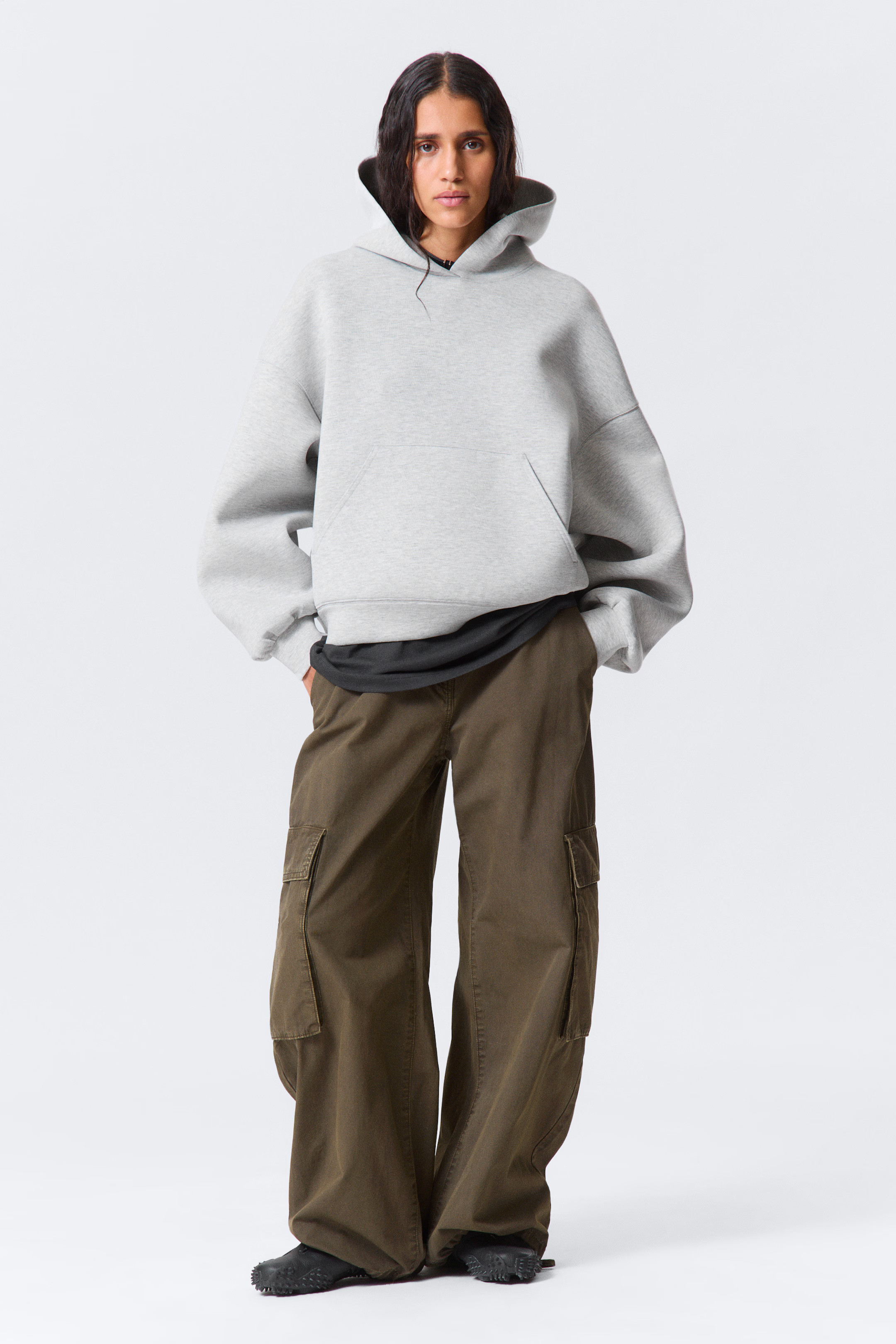 Scuba-Hoodie mit Oversize-Passform | H&M (DE, AT, CH, NL, FI)