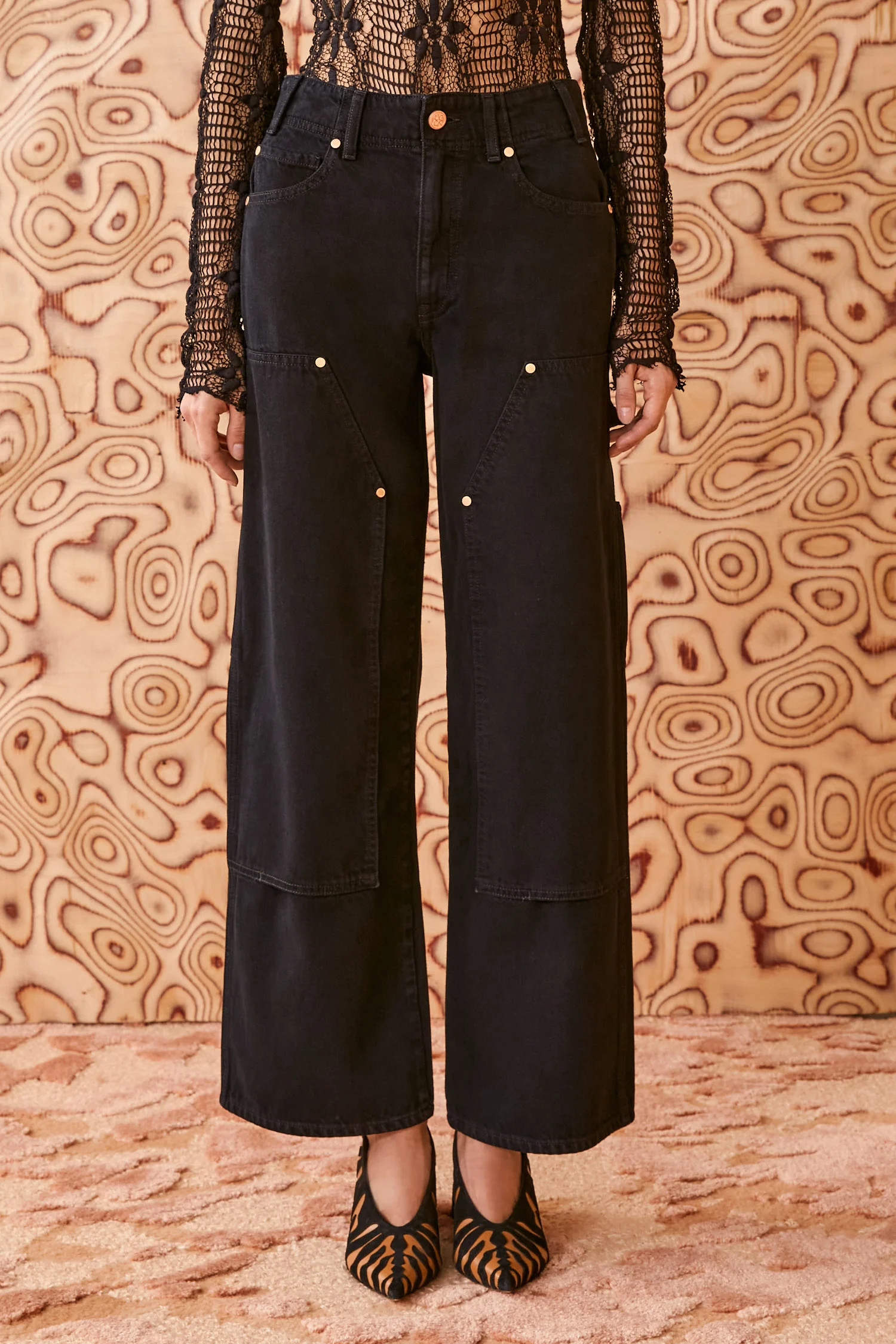 The Olympia Jean

      Noir | Ulla Johnson