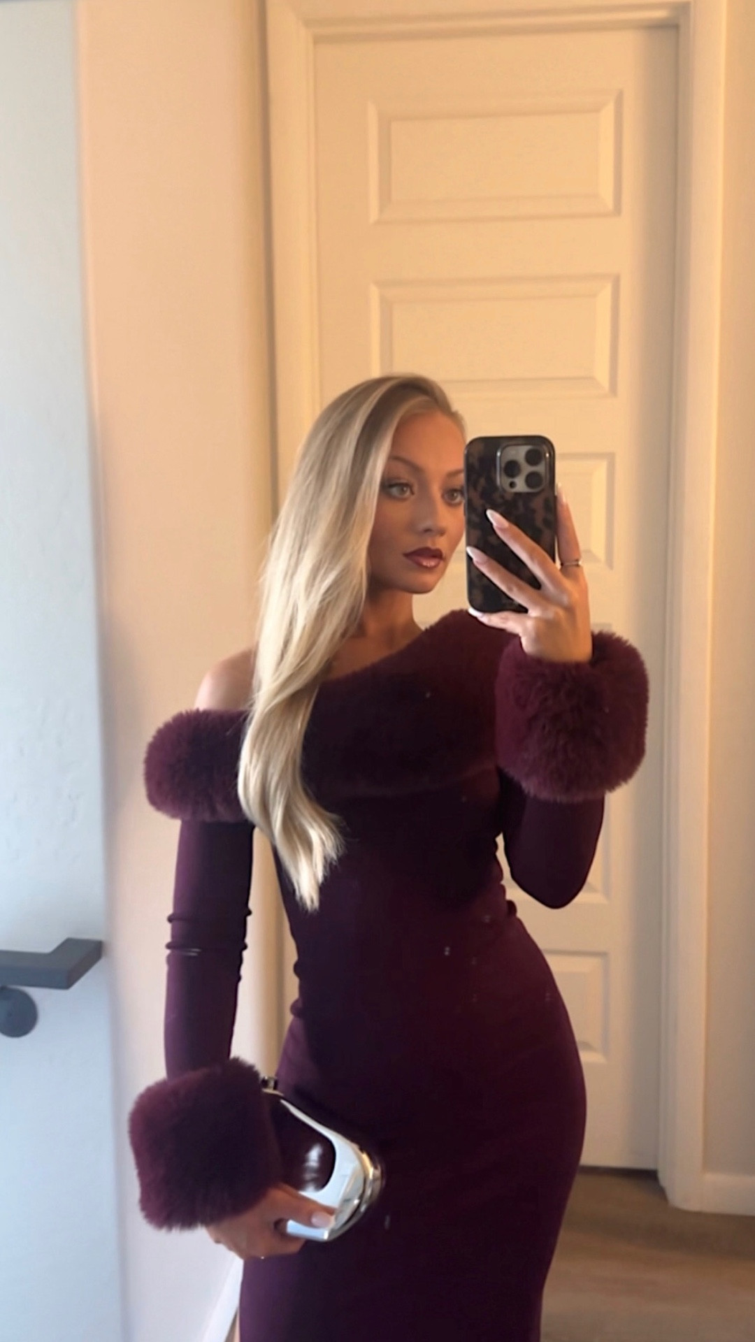 holiday work party dress 🎁
wearing XXS
(would be great dress as a winter wedding guest!)

#LTKWedding #LTKPetite #LTKHoliday