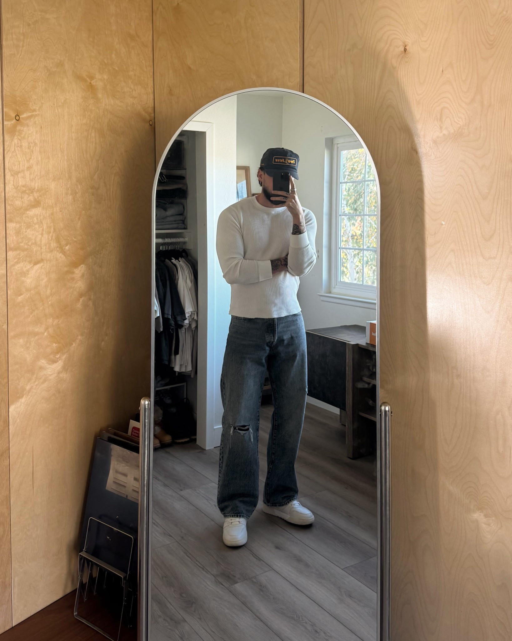 Simple outfit styling the waffle long sleeve from Uniqlo 

#LTKgrwm #LTKHoliday #LTKGiftGuide