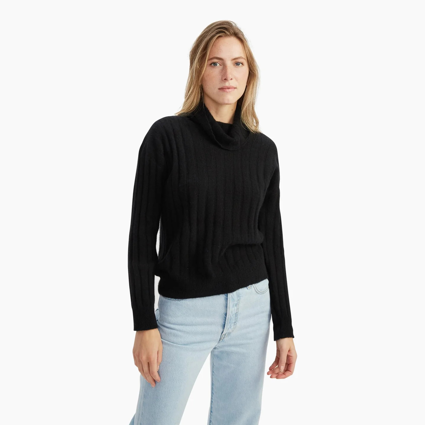 Cashmere Relaxed Ribbed Turtleneck | NAADAM