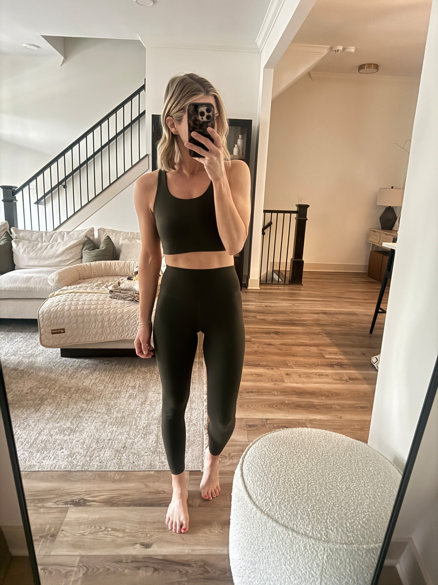 Wearing xs leggings, small sports bra (cakes under)

#LTKfitnessgoals #LTKActive #LTKOver40