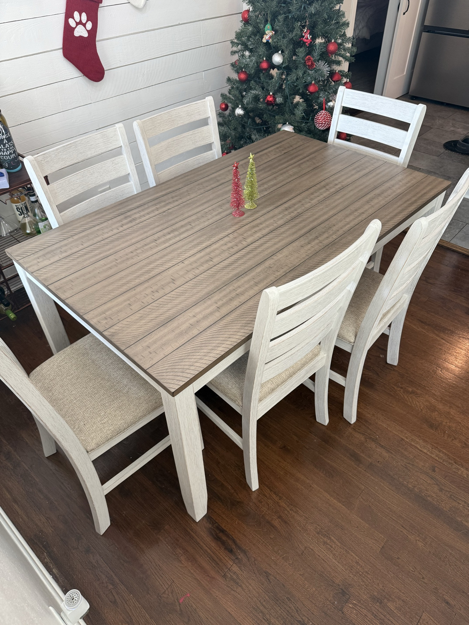 Rustic table

Kitchen dining set farmhouse table  home decor 

#LTKSeasonal #LTKHome