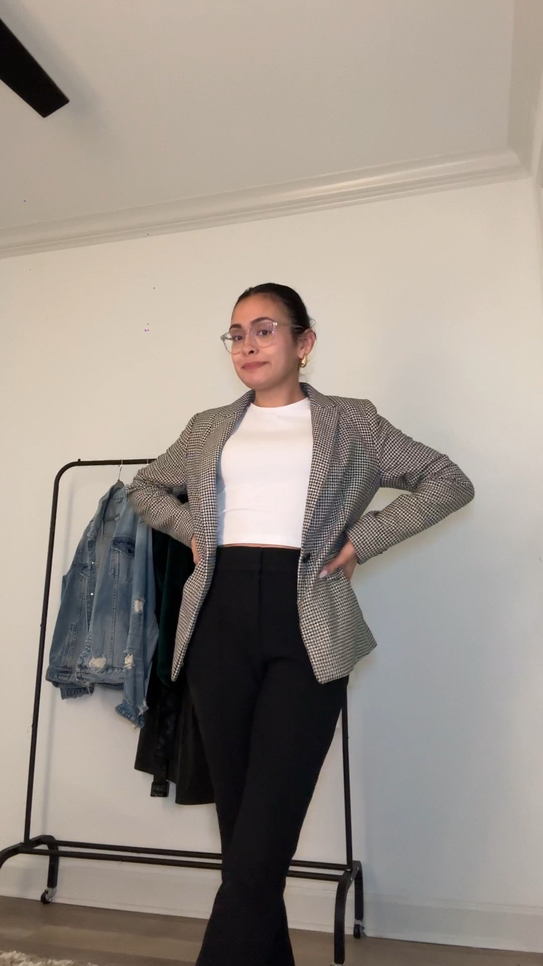 Business casual look with basics for a networking event 

#LTKworkwear #LTKfindsunder100 #LTKU