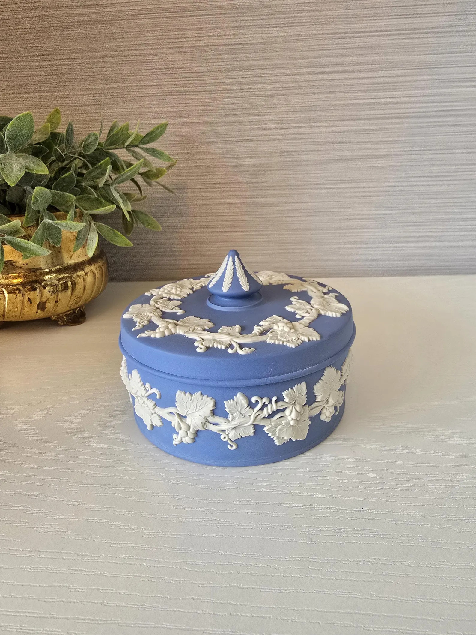 Vintage Wedgwood Blue Jasperware Covered Trinket Box With White Grapevine Relief England - Etsy | Etsy (Global)