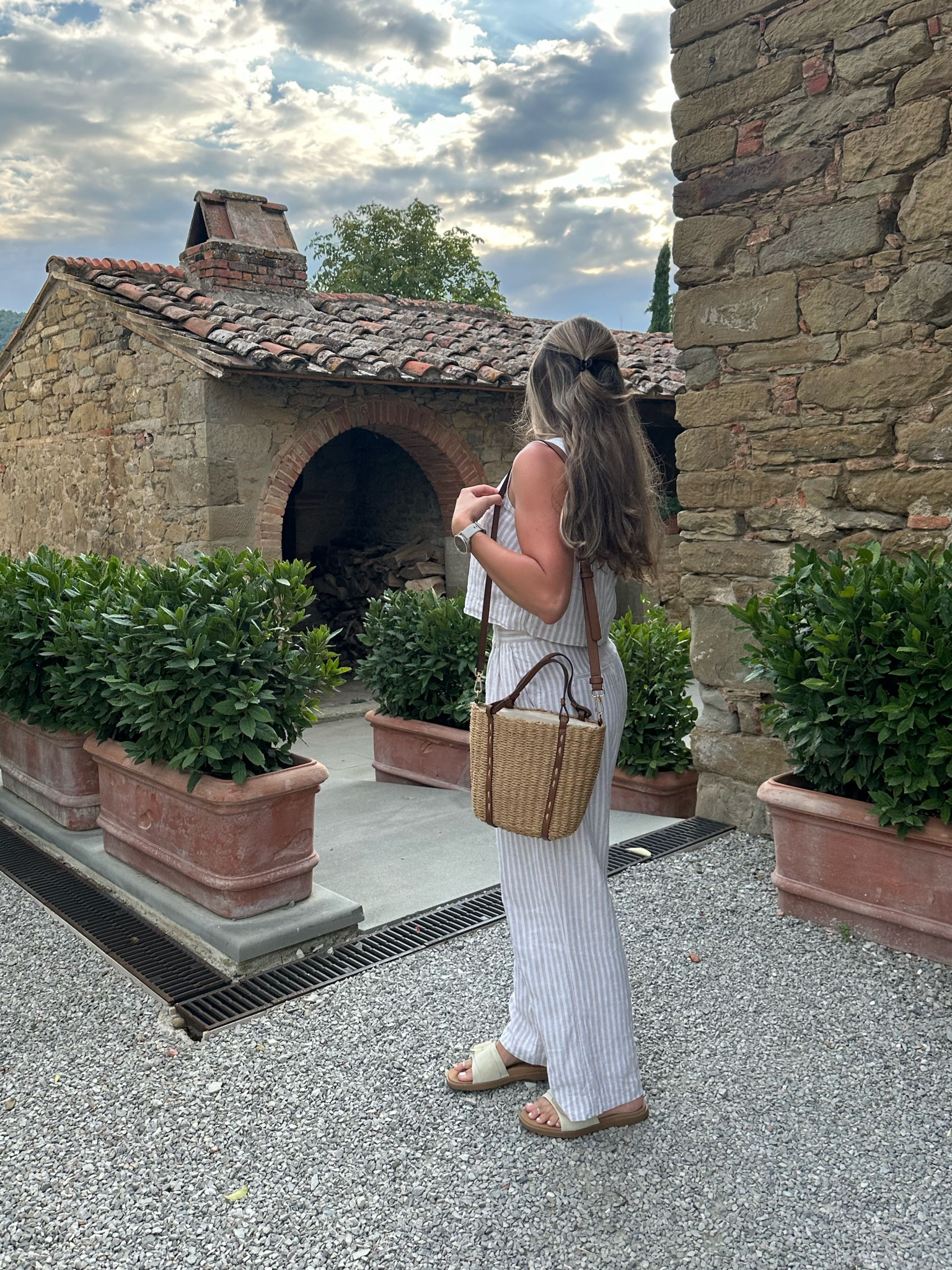 The perfect straw bag for spring/summer💛

#LTKSeasonal #LTKFindsUnder50 #LTKFestival