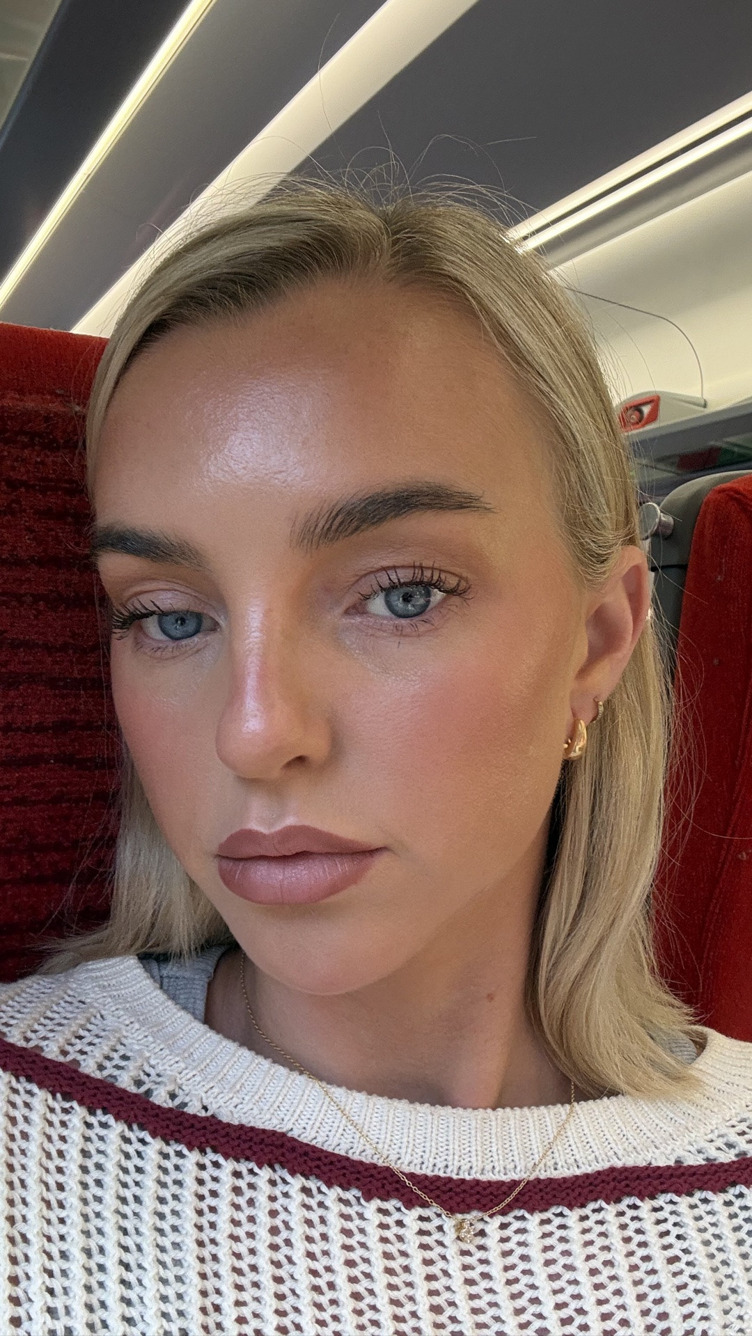 Grwm on the train! ⭐️