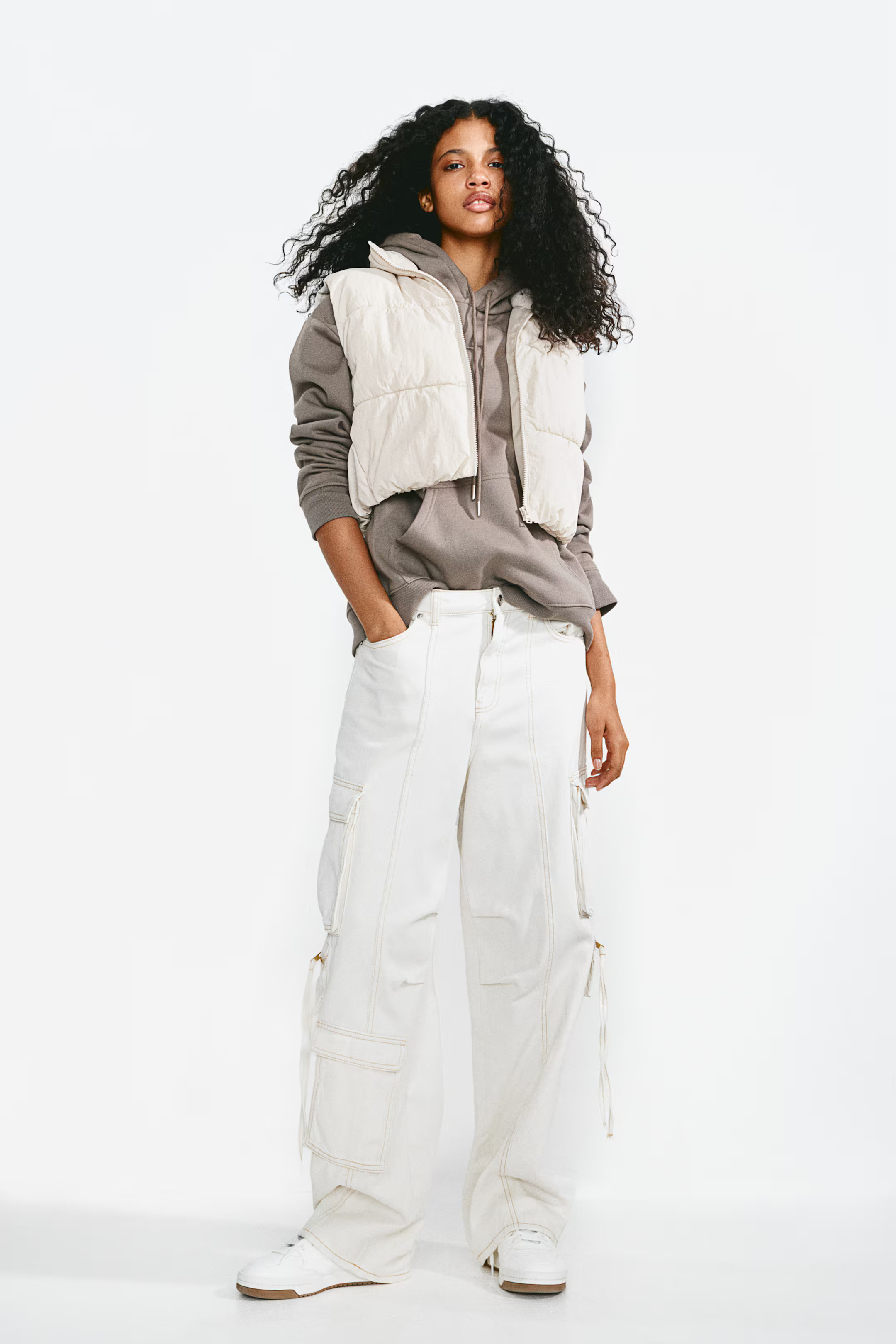 Puffer Vest - Light beige - Ladies | H&M US | H&M (US + CA)