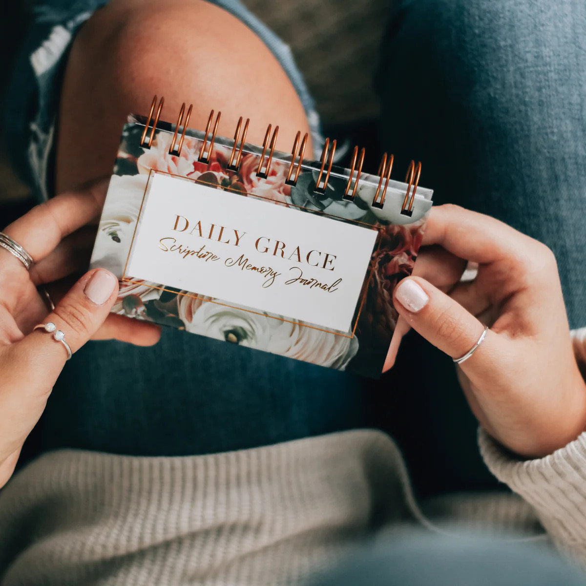 Scripture Memory Journal - Floral | The Daily Grace Co.