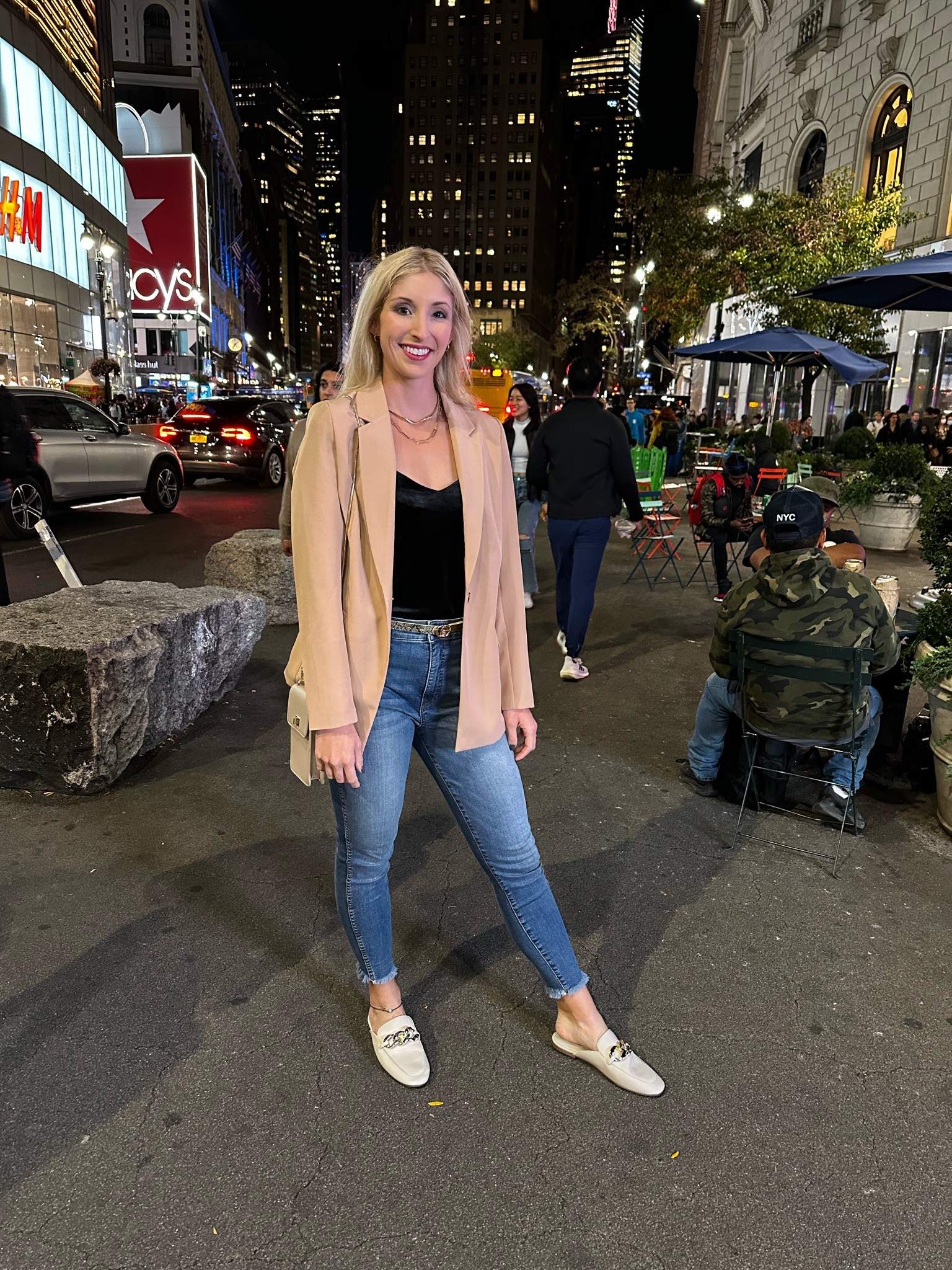 NYC Nights 💕

#LTKworkwear #LTKSeasonal #LTKunder100