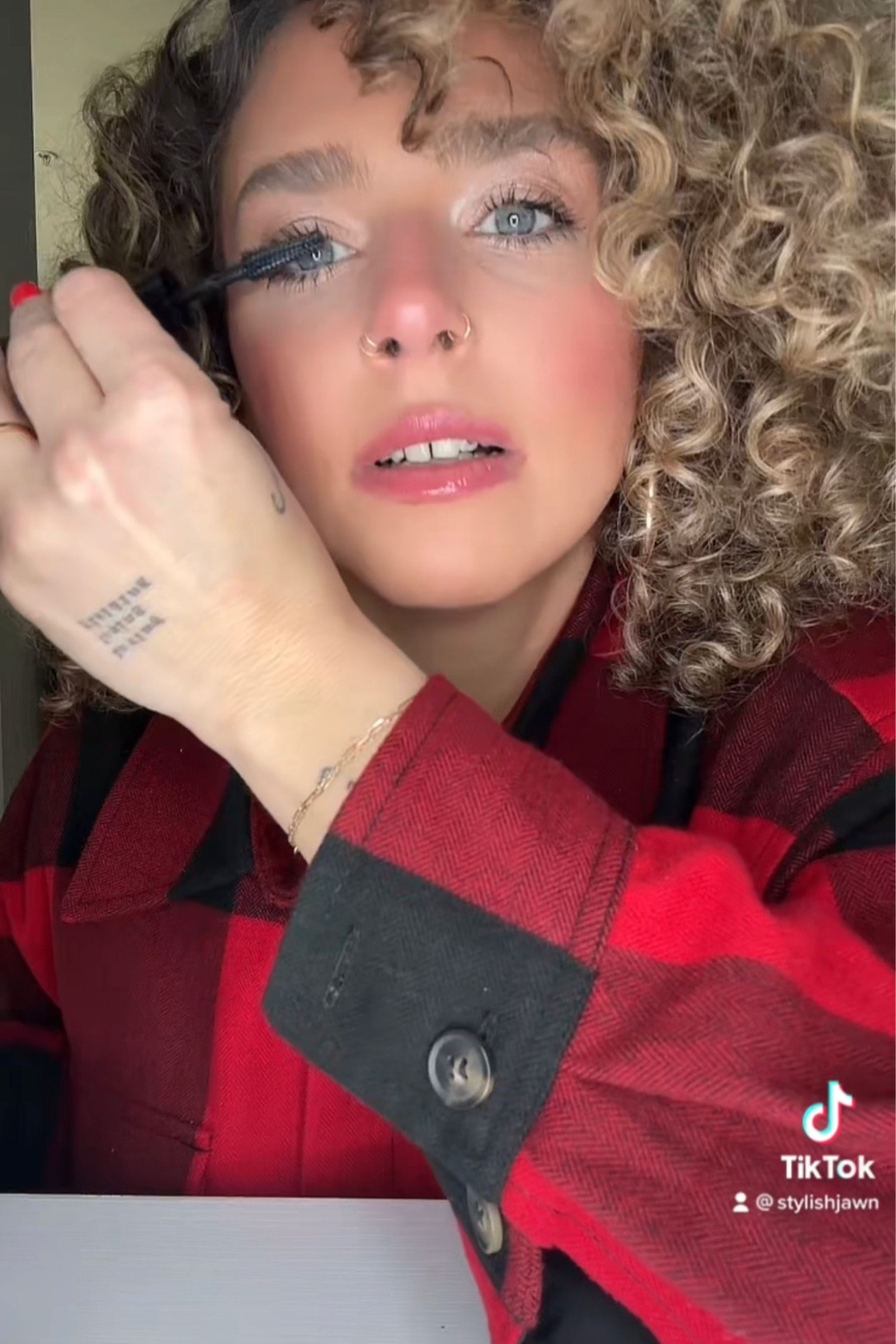 New favorite #mascara alert 😍😍😍! Watch the full video (too long to post here) on TikTok (stylishjawn)! 

I got this buffalo plaid shacket from H&M a couple seasons ago. This exact one is no longer available on their website but I tagged a similar one that is as well as 2 options from #Amazon! *As an #AmazonAffiliate I earn from qualifying purchases.*

#lorealparis #lorealmascara #lorealunlimitedmascara #lorealtelescopicmascara #loreal 

#LTKbeauty #LTKFind #LTKunder50