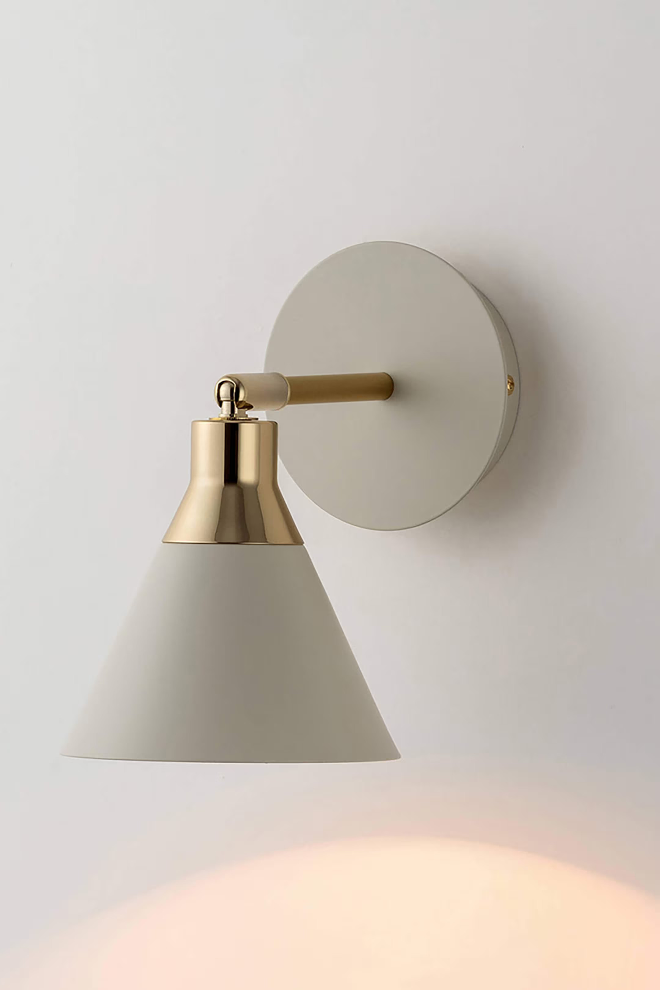 Cone Wall Light | H&M (UK, MY, IN, SG, PH, TW, HK)