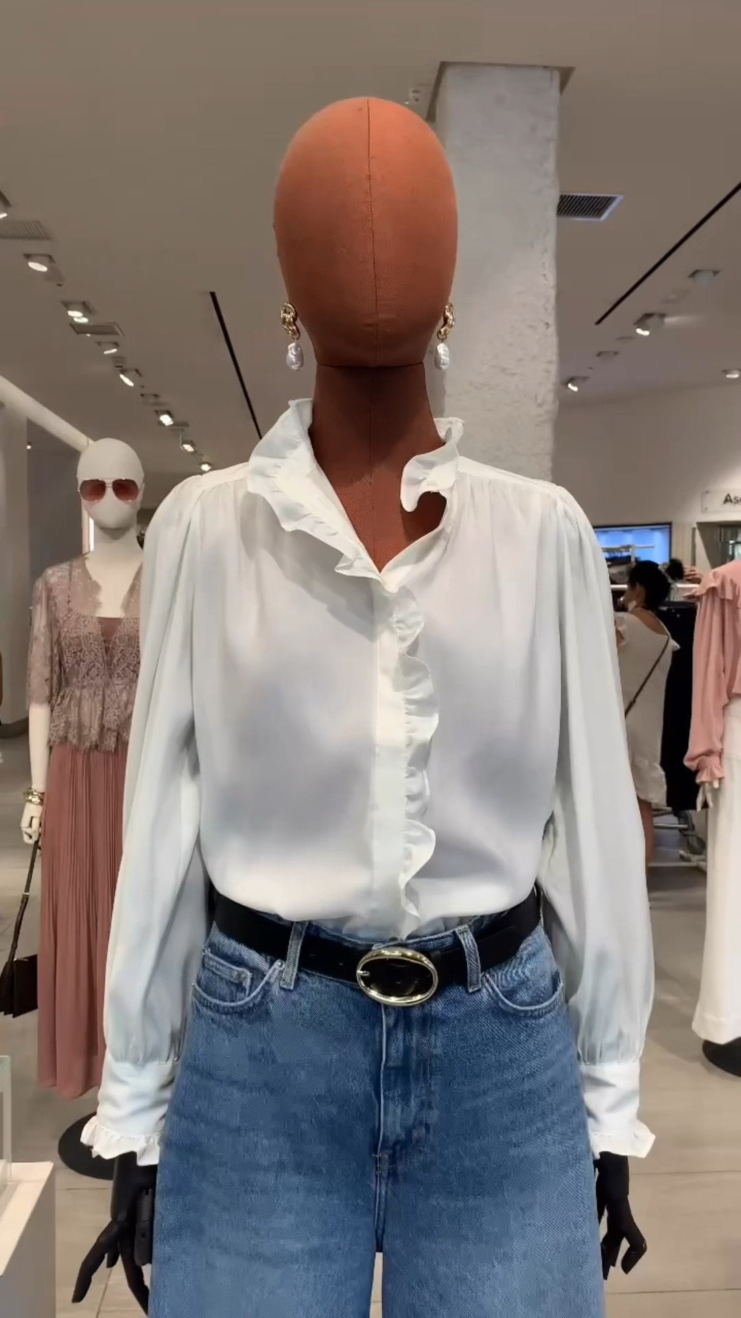 Here is my selection of the most gorgeous blouses for your looks 🖤

Summer outfit, summer inspo, satin blouse, pre-fall, office look, capsule wardrobe, high street, H&M new in, Mango.

#LTKautumn #LTKsummer #LTKstyletip