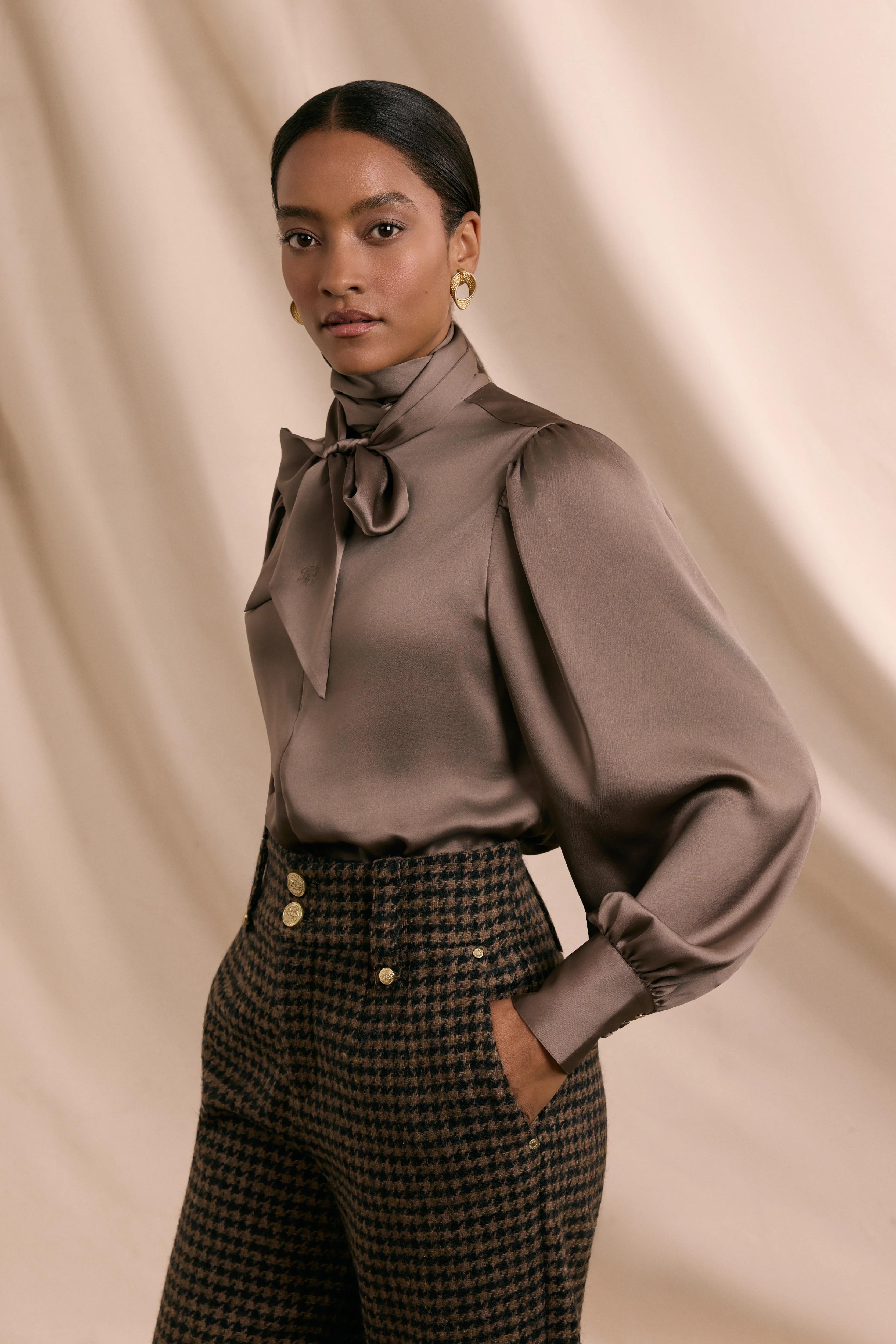 Ariella Blouse (Truffle) | Holland Cooper