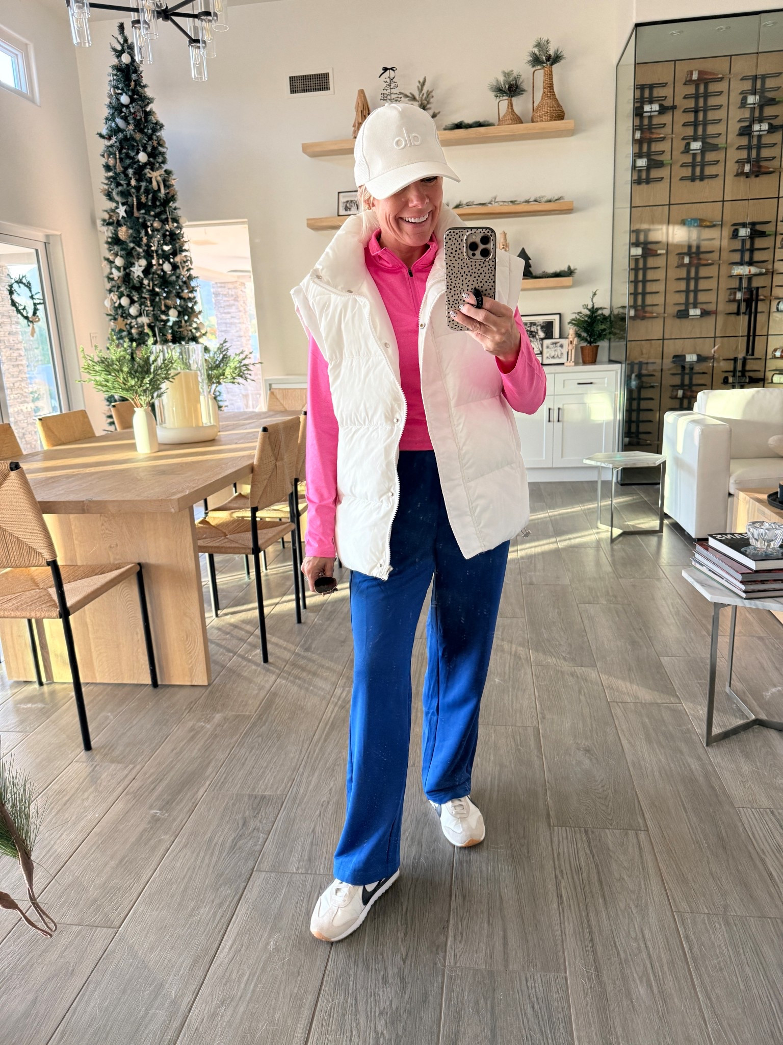 Blue sweats size small regular length 
Small pink half zip and vest 
Nikes size 8 tts



#LTKOver40 #LTKootd #LTKHoliday