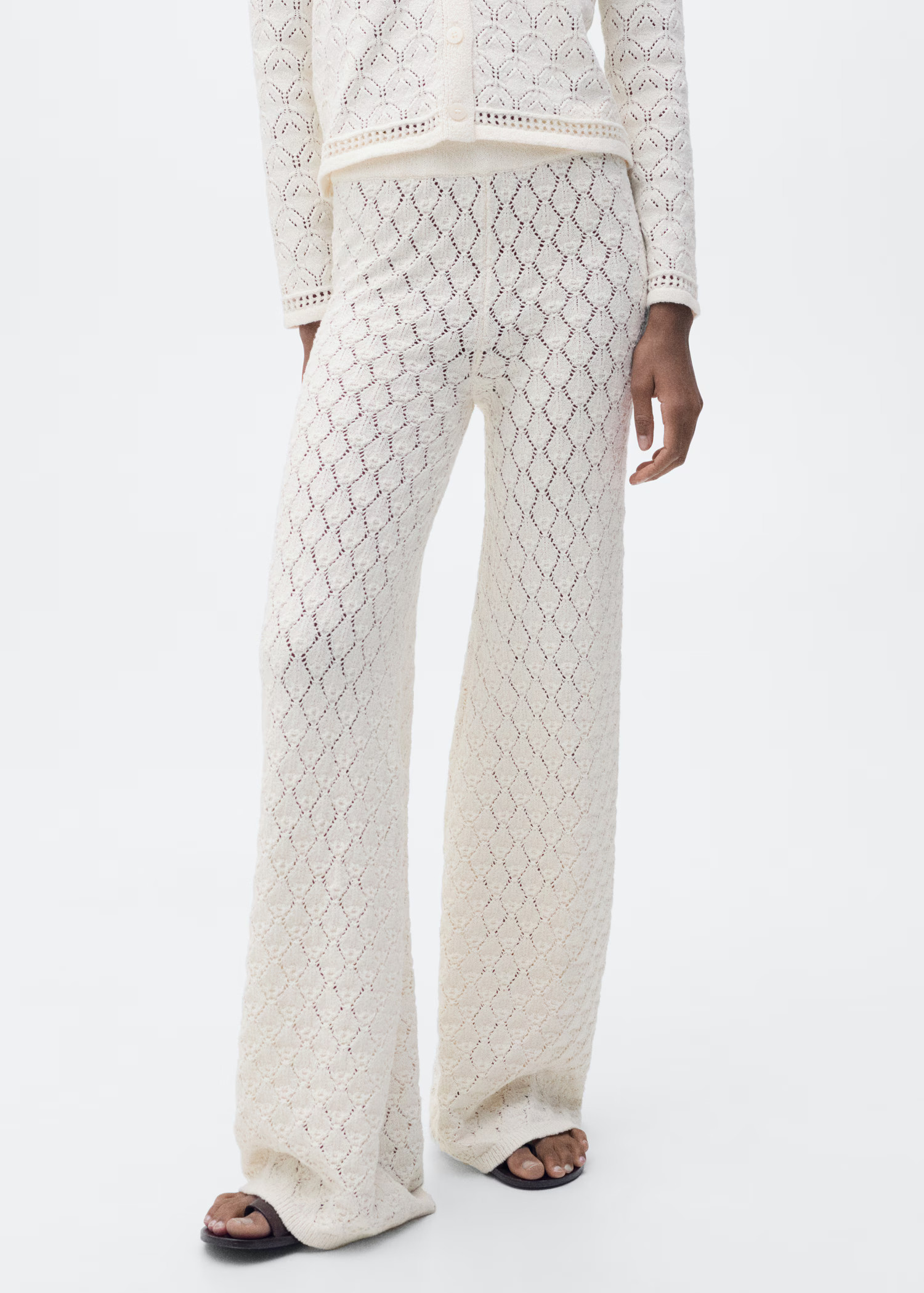Straight-fit openwork knitted trousers - Women | MANGO United Kingdom | MANGO (UK)