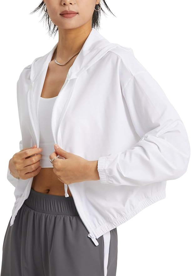 Wyeysyt Women's UPF 50+ UV Sun Protection Cropped Jackets Athletic Running Workout Zip Up Hoodie ... | Amazon (US)
