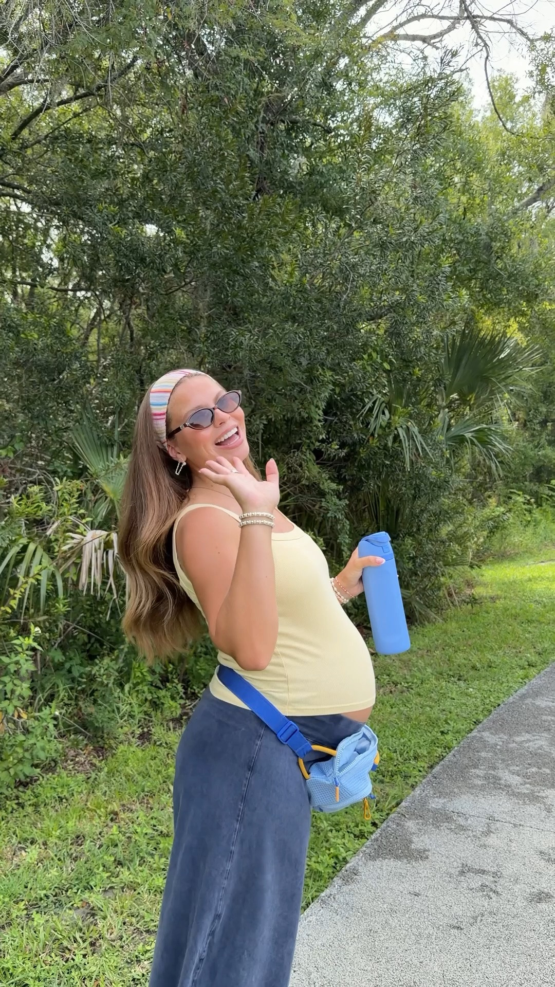 #AD @Owala so cute people are stopping me to ask about it 🤭🤪  @Target #Target #TargetPartner #OwalaPartner

#LTKootd #LTKmomlife