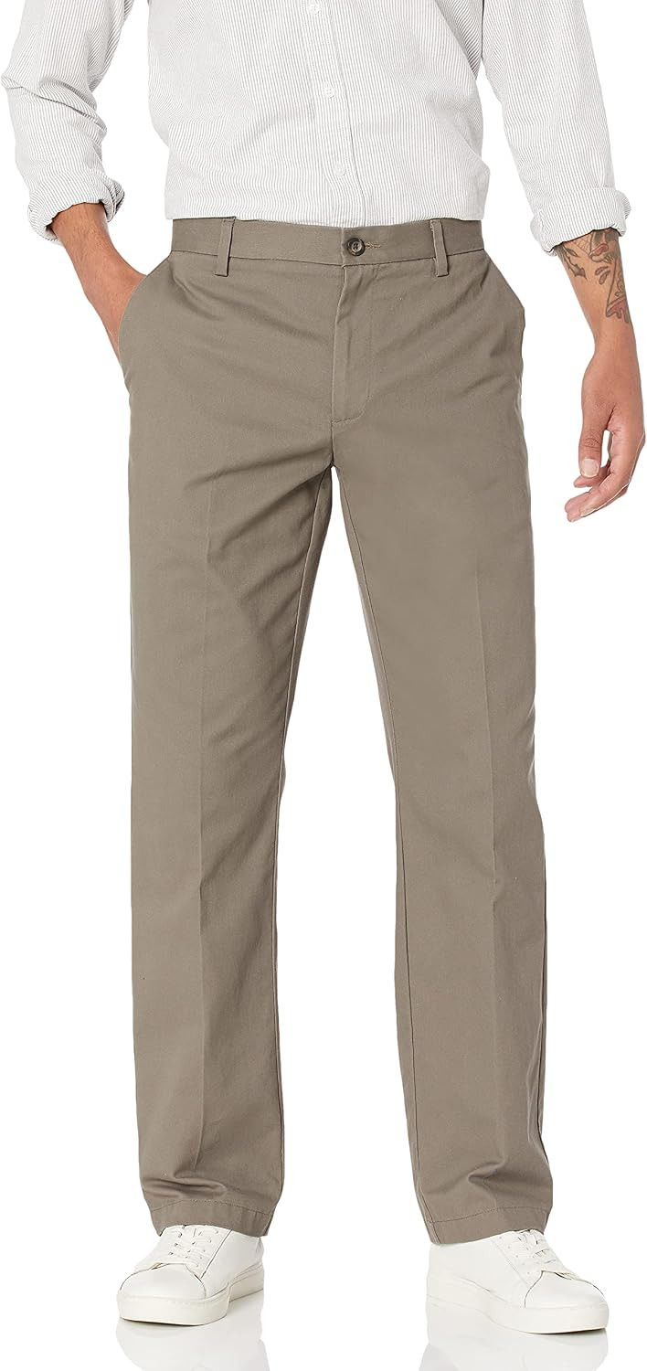Amazon Essentials Men's Classic-Fit Wrinkle-Resistant Flat-Front Chino Pant (Available in Big & Tall) | Amazon (US)
