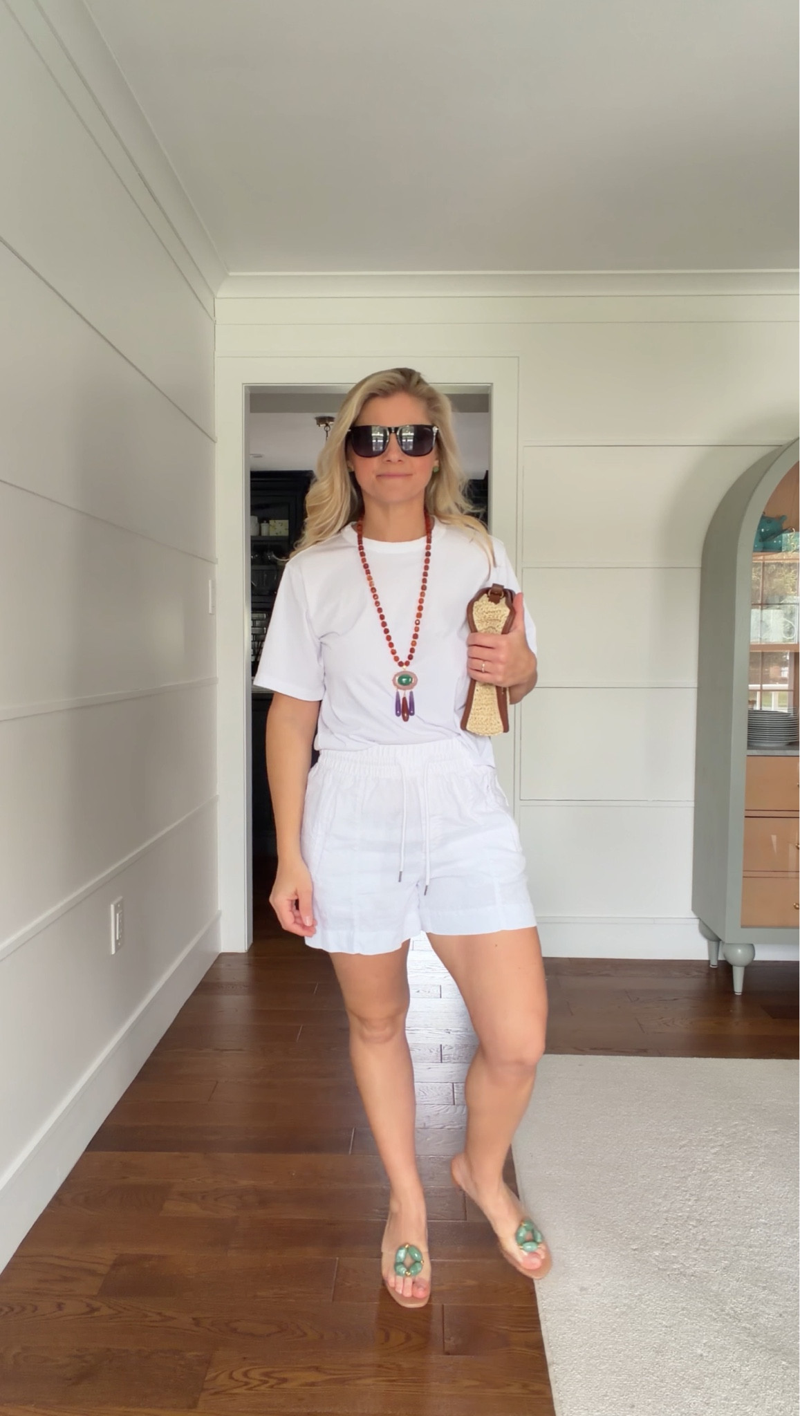 Outfit formula: white on white + statement accessories

Clean, effortless, and elevated. The monochrome base creates a polished foundation, while bold accessories add personality and depth.

Swap in sneakers or flat sandals for a more casual feel, or keep it elevated with a slight heel 🤍

#LTKootd #LTKTravel #LTKSeasonal