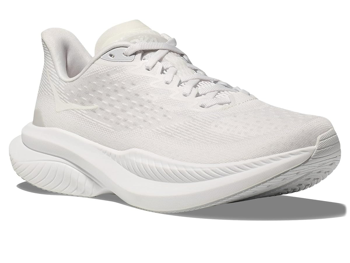 HOKA Women's Mach 6 Sneaker | Amazon (US)
