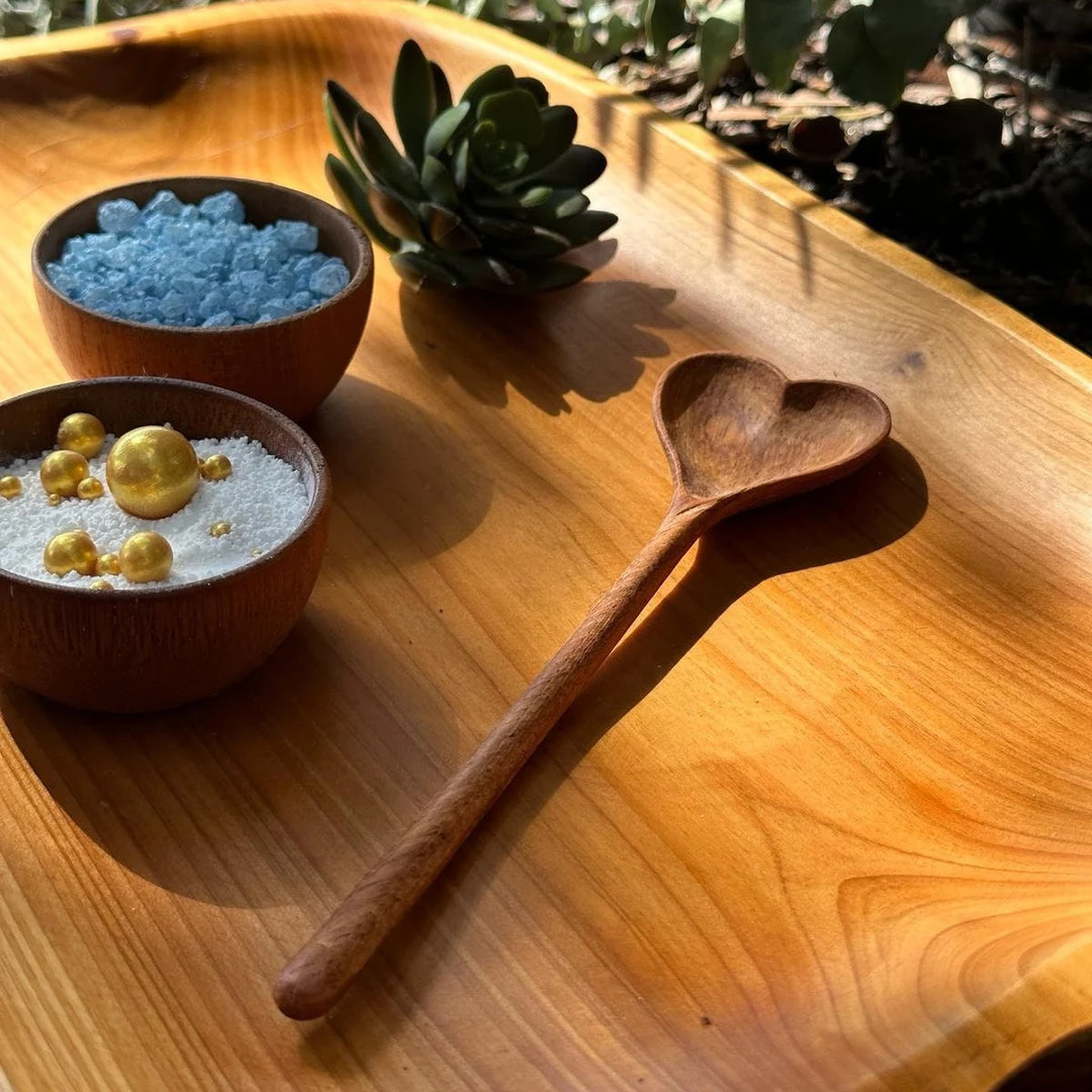 Price:
        $14.95 | Etsy (US)