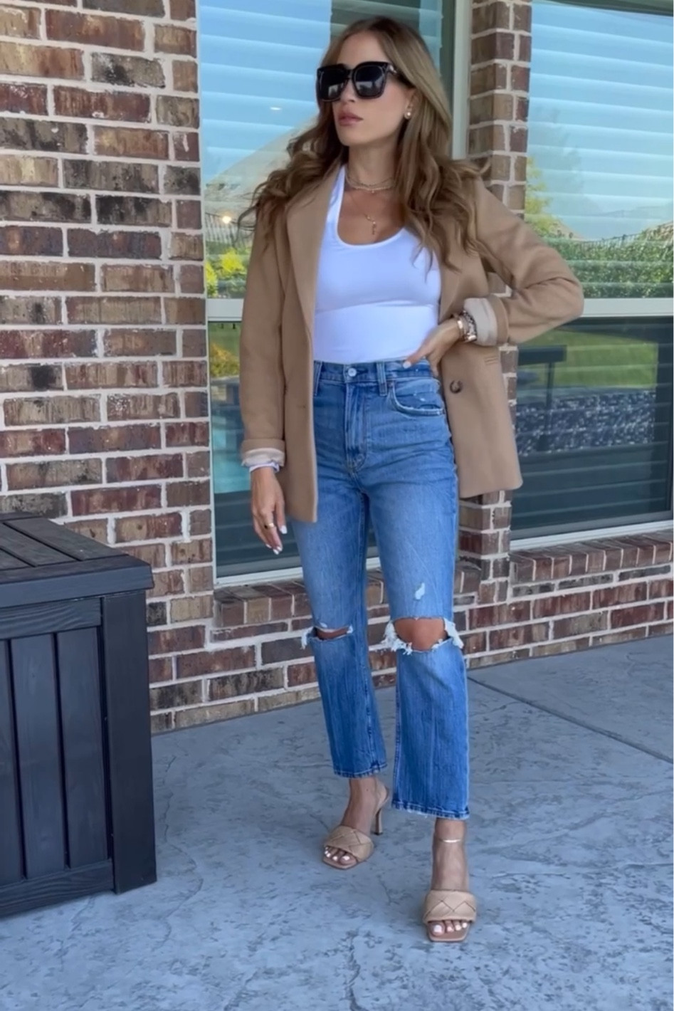 Blazer xxsp white bodysuit Xs jeans 24s on sale fall Abercrombie outfit basics 

#LTKunder50 #LTKsalealert #LTKunder100