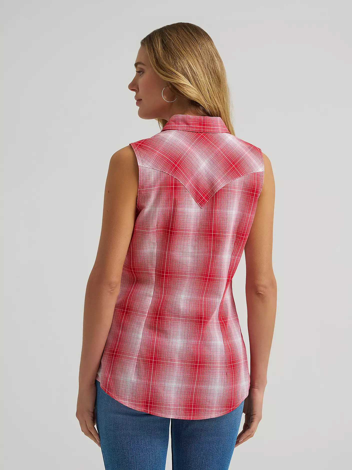 Women's Essential Sleeveless Plaid Western Snap Shirt | Wrangler