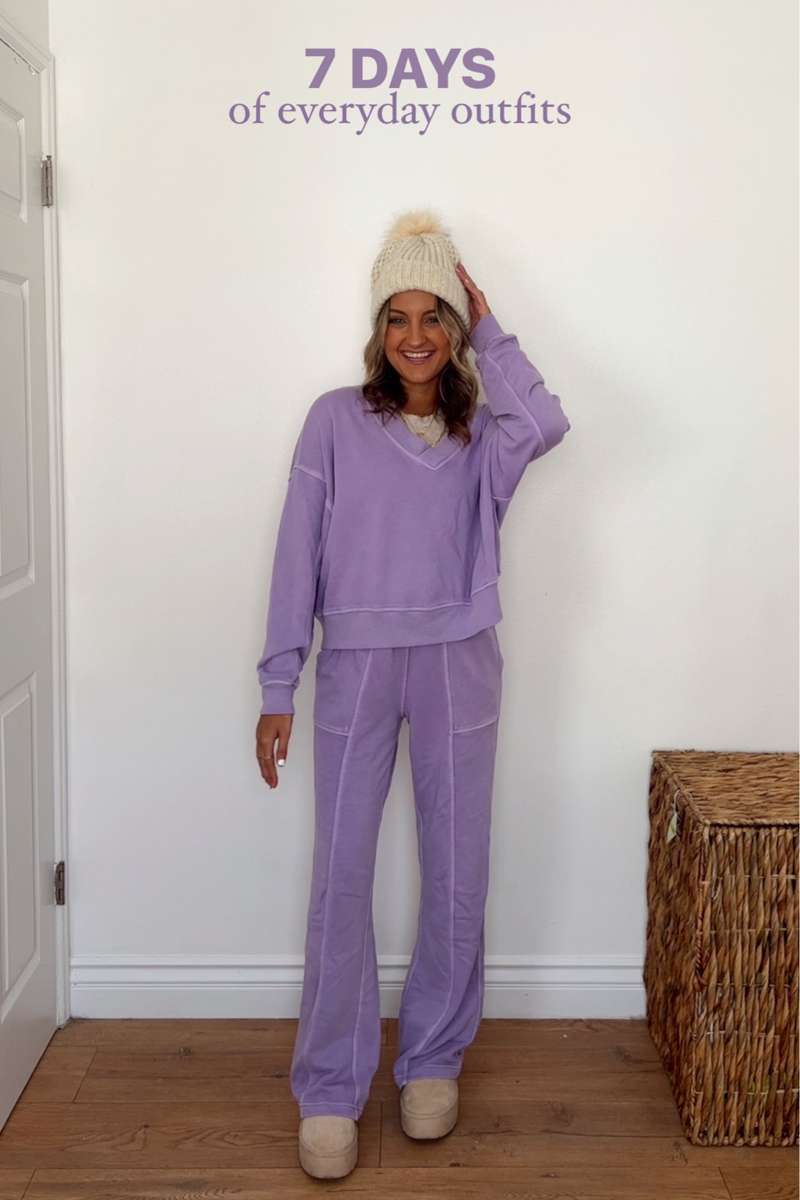 7 days of everyday outfits. Currently loving this amazing sweat set from Aerie. Wearing XS in sweatshirt and sweatpants 💜