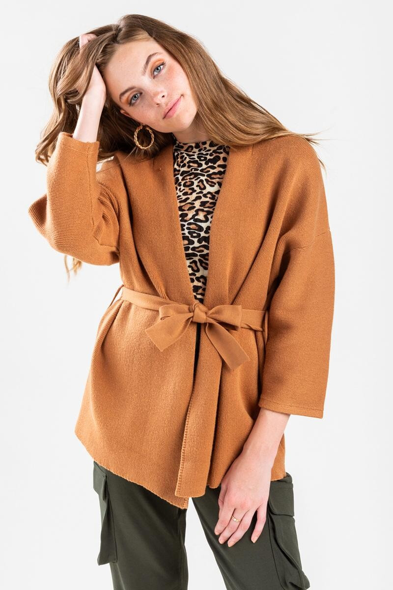 Emerson Sweater Wrap | Francesca’s Collections