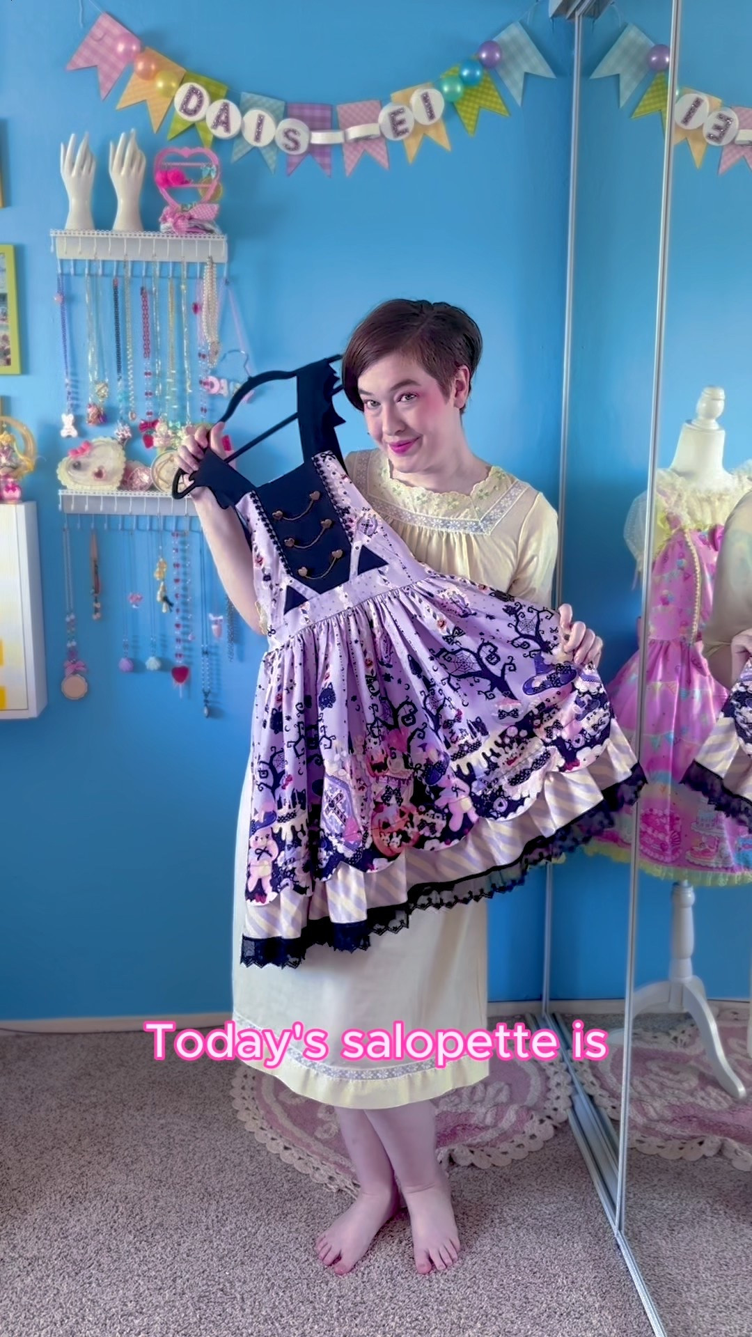 This is one of my FAVORITE Halloween coords of all time! 

#egl #eglfashion #sweetlolita #halloween #falloutfit #falloutfitinspo

#LTKStyleTip #LTKBeauty #LTKSeasonal