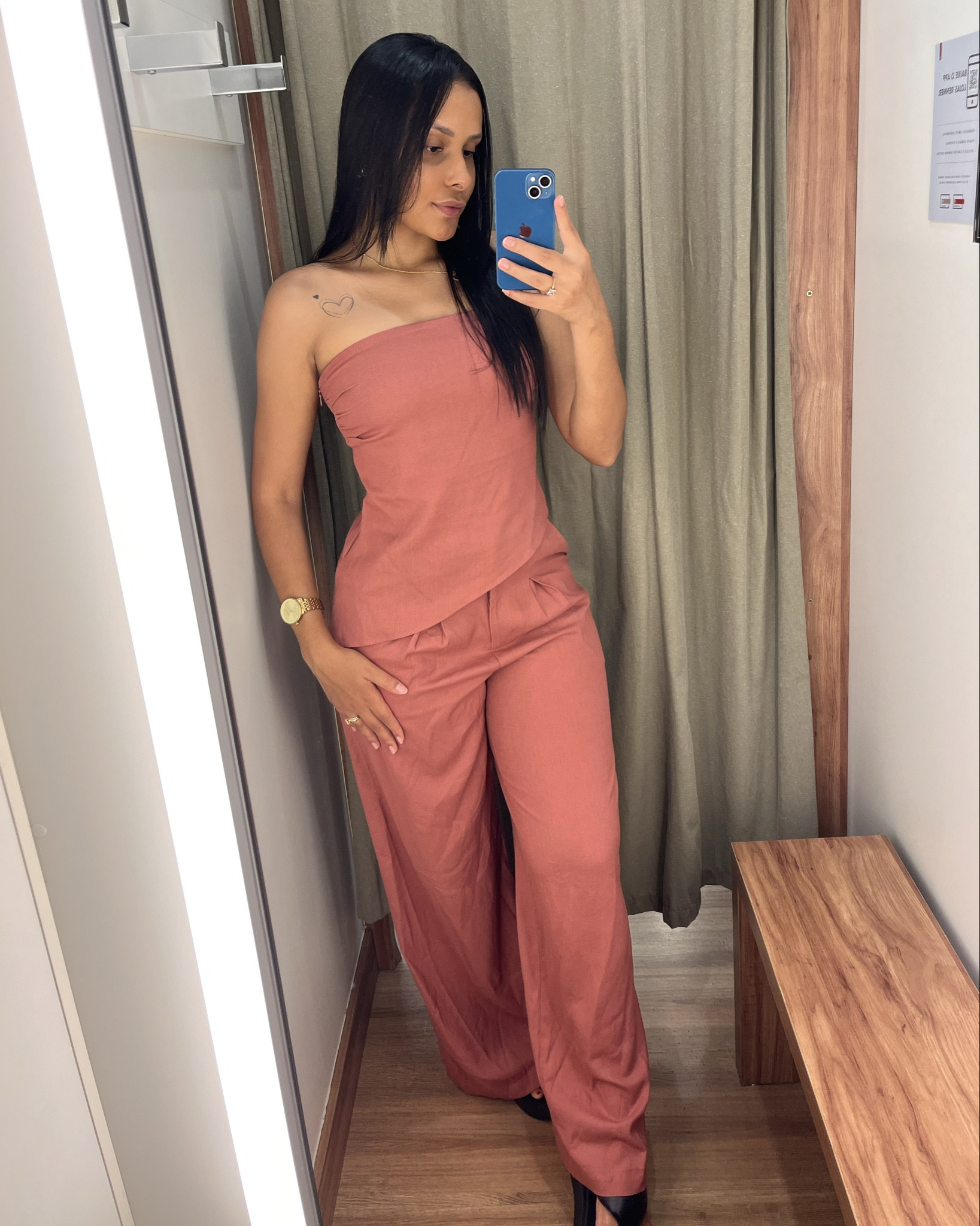 Encontrei o conjunto perfeito na Renner, o verdadeiro look de rica😮‍💨 e ainda tem em 2 cores😍 
Virou o meu preferido!!!

*Estou vestindo um P*

#conjunto #provadorrenner #moda #lojasrenner

#LTKstyletip #LTKbrasil