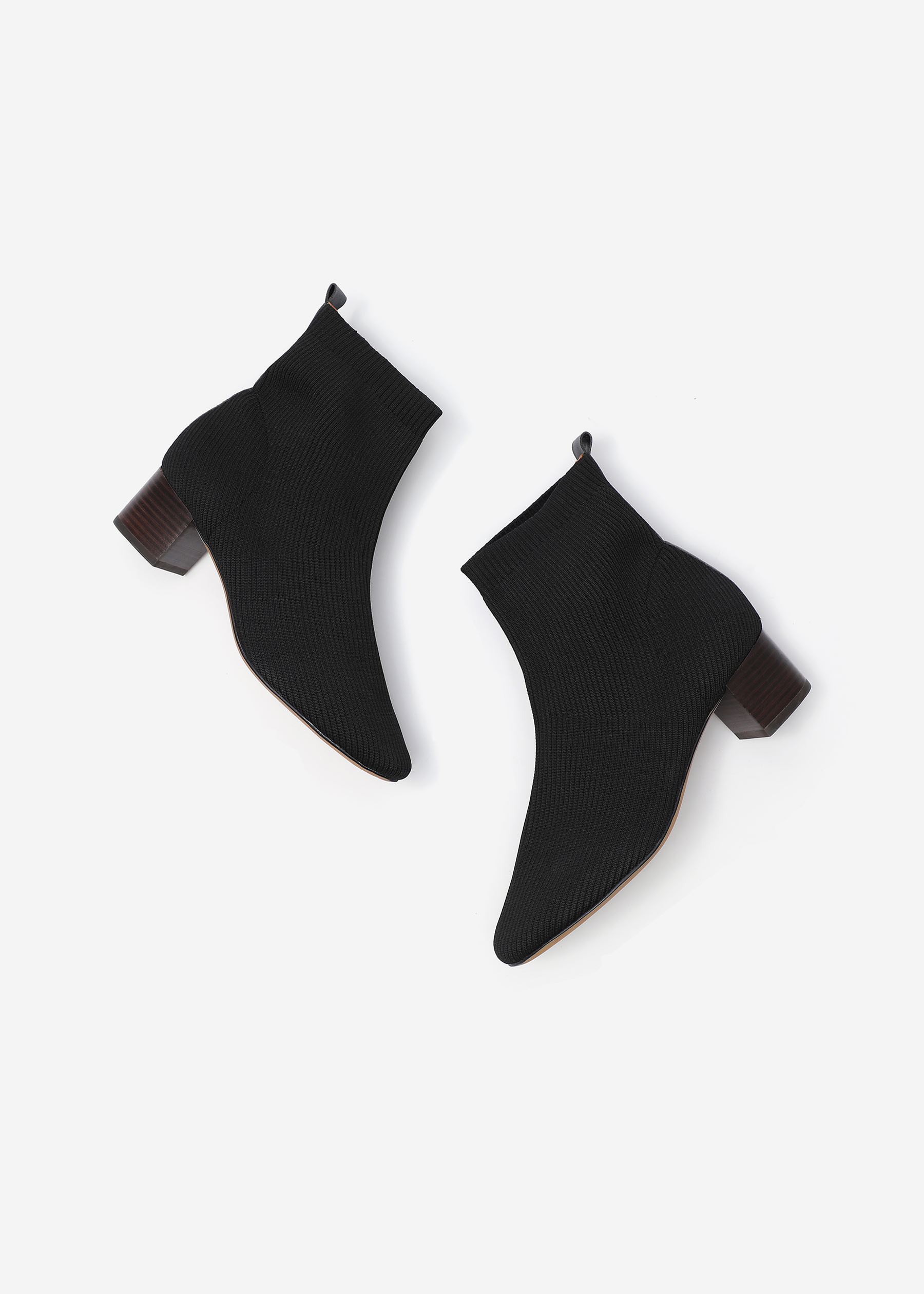 The Flyknit Boots | LilySilk