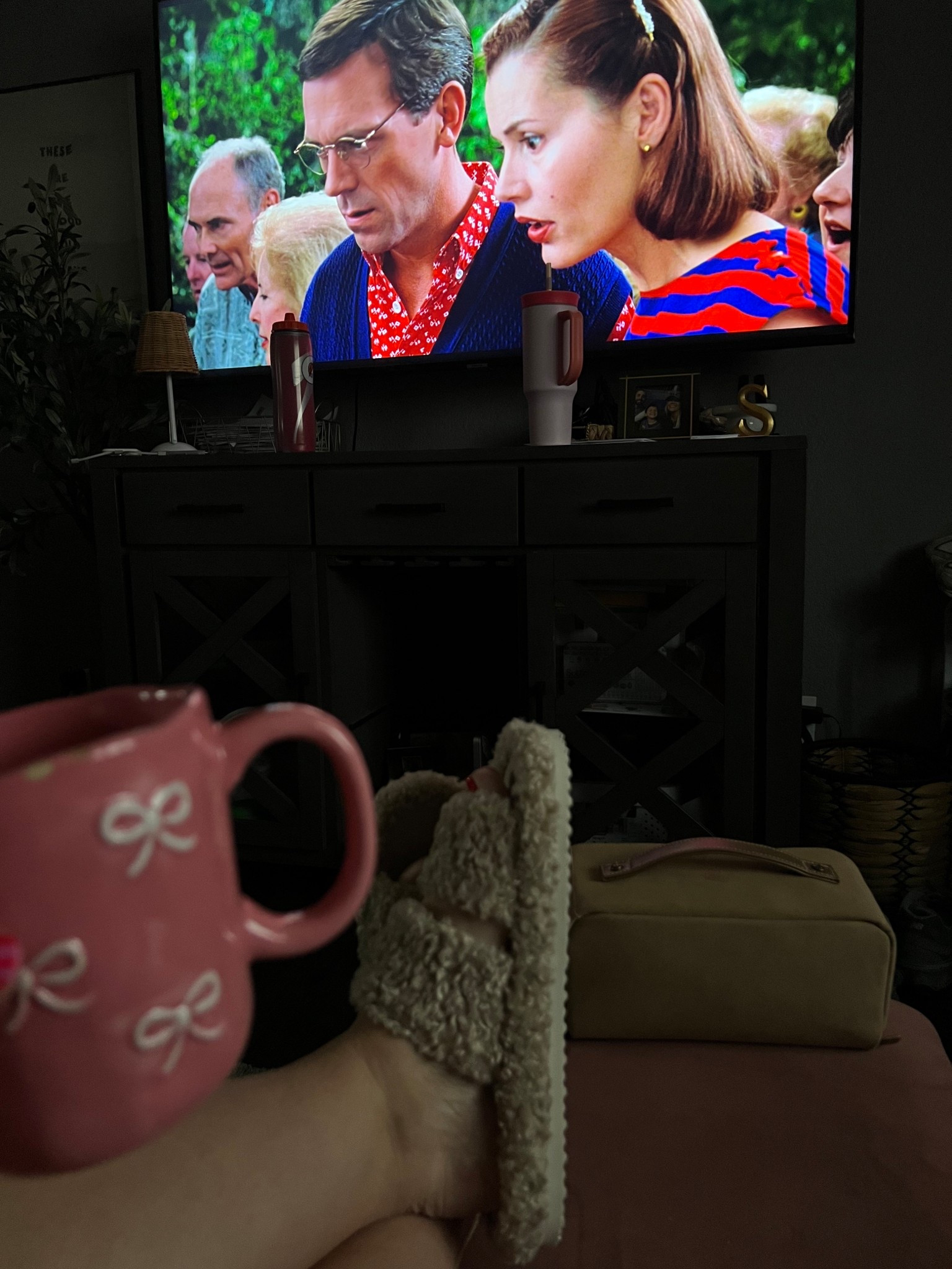 Amazon slippers - cozy rainy Saturday must haves 

#LTKValentine #LTKSaleAlert