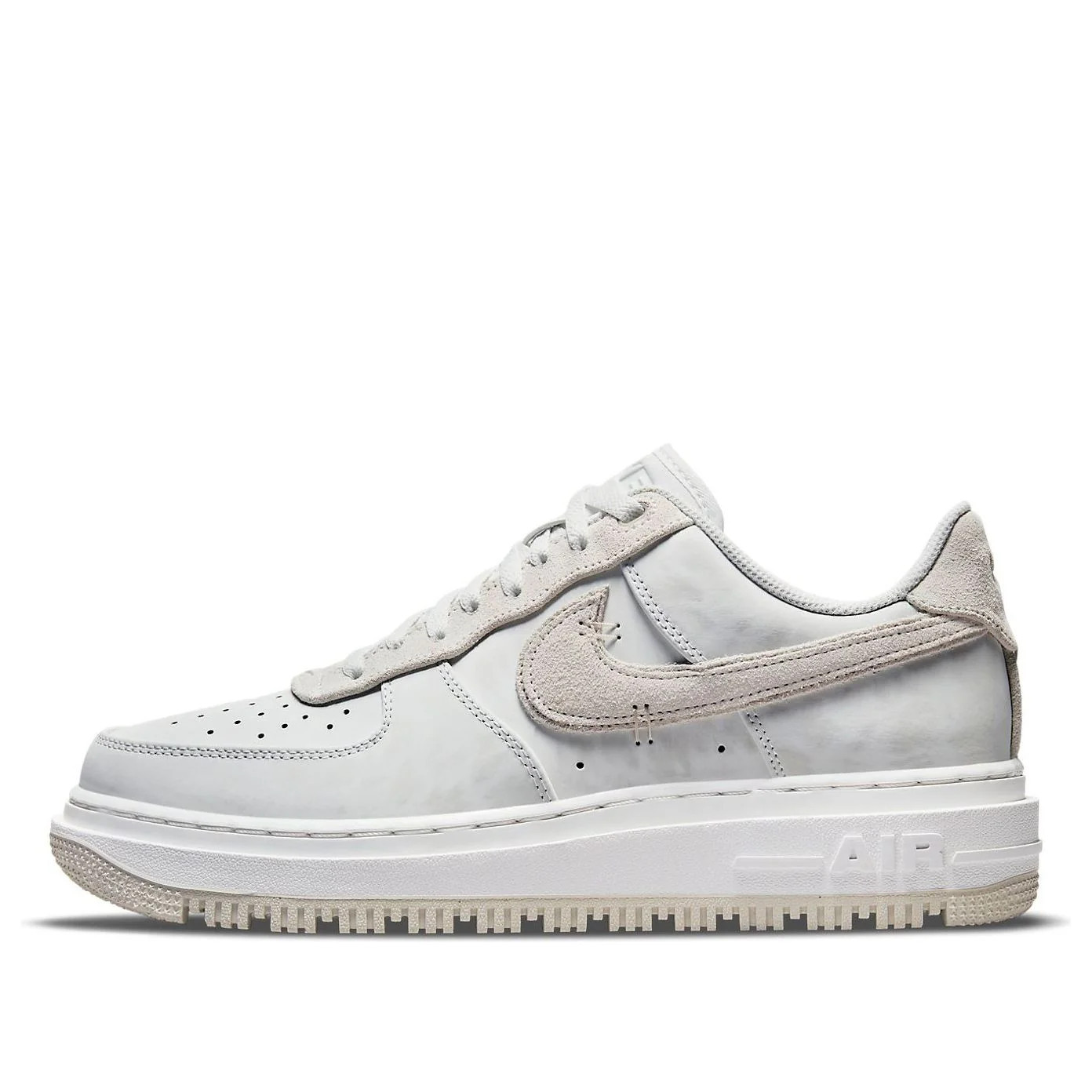Nike Air Force 1 Luxe 'Triple White' | KICKS CREW