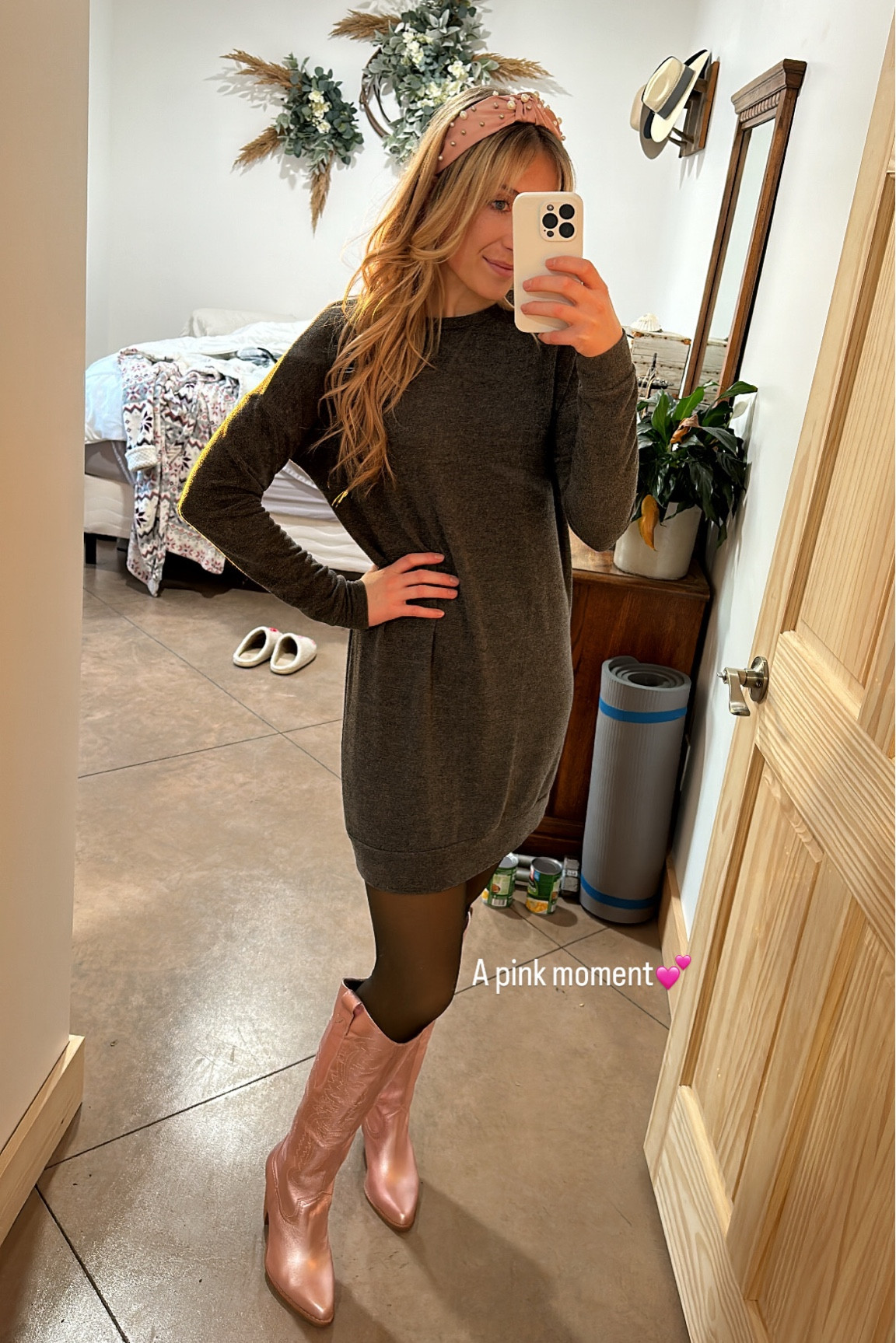 I’m in LOVE with these pink metallic boots! TTS! 

#LTKunder100 #LTKunder50 #LTKSale