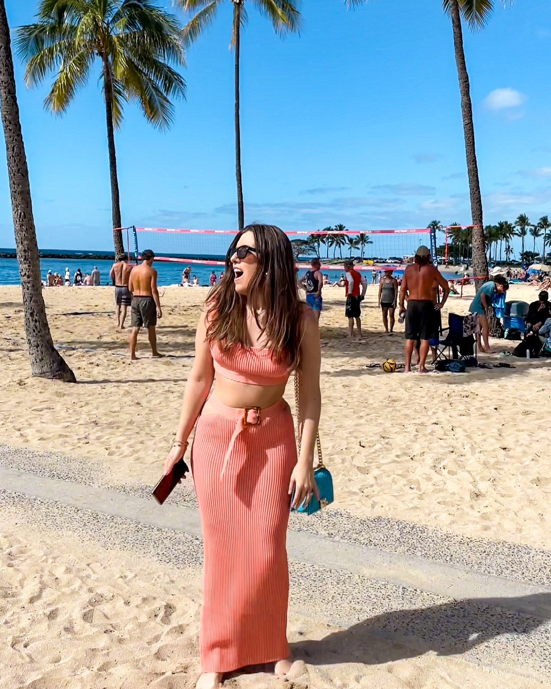 O conjunto que fez sucesso em Havai. Fui super elogiada com rsse lookinho 🥰

#LTKStyleTip #LTKTravel