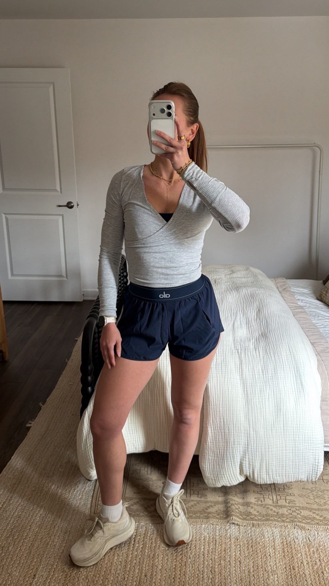 3/4/26 Run Outfit of the Day 🏃‍♀️

Today’s running setup — my Saucony Tempus sneakers, my favorite Aritzia socks, Alo navy running shorts with the matching sports bra, layered with my Aerie grey wrap top. And of course my Garmin watch to track the run.

Everything linked here 

#LTKfitnessgoals #LTKActive