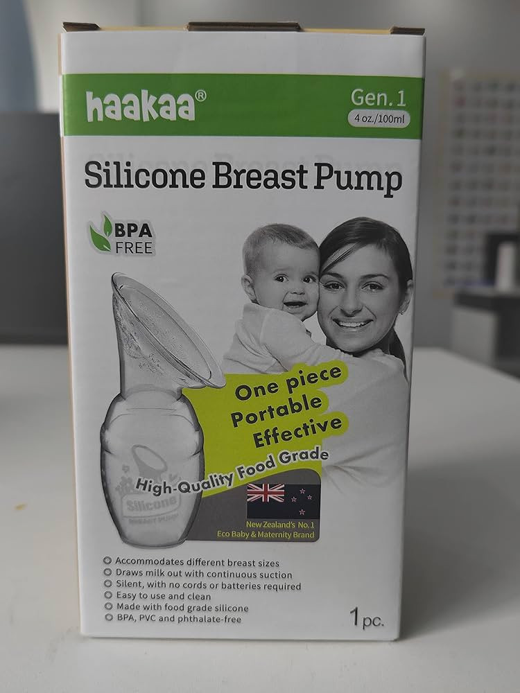 haakaa Manual Breast Pump for Breastfeeding 4oz/100ml | Amazon (US)